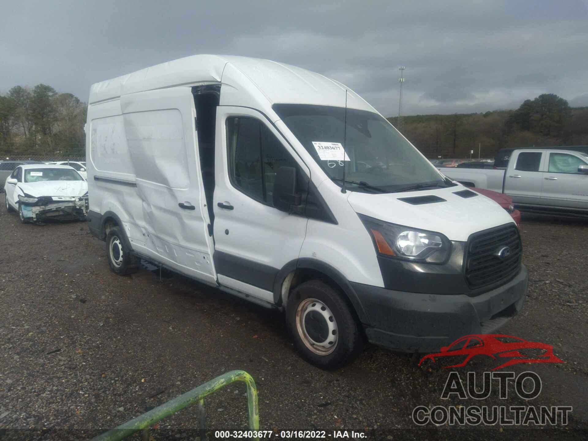 FORD TRANSIT VAN 2019 - 1FTYR2XM5KKA50493