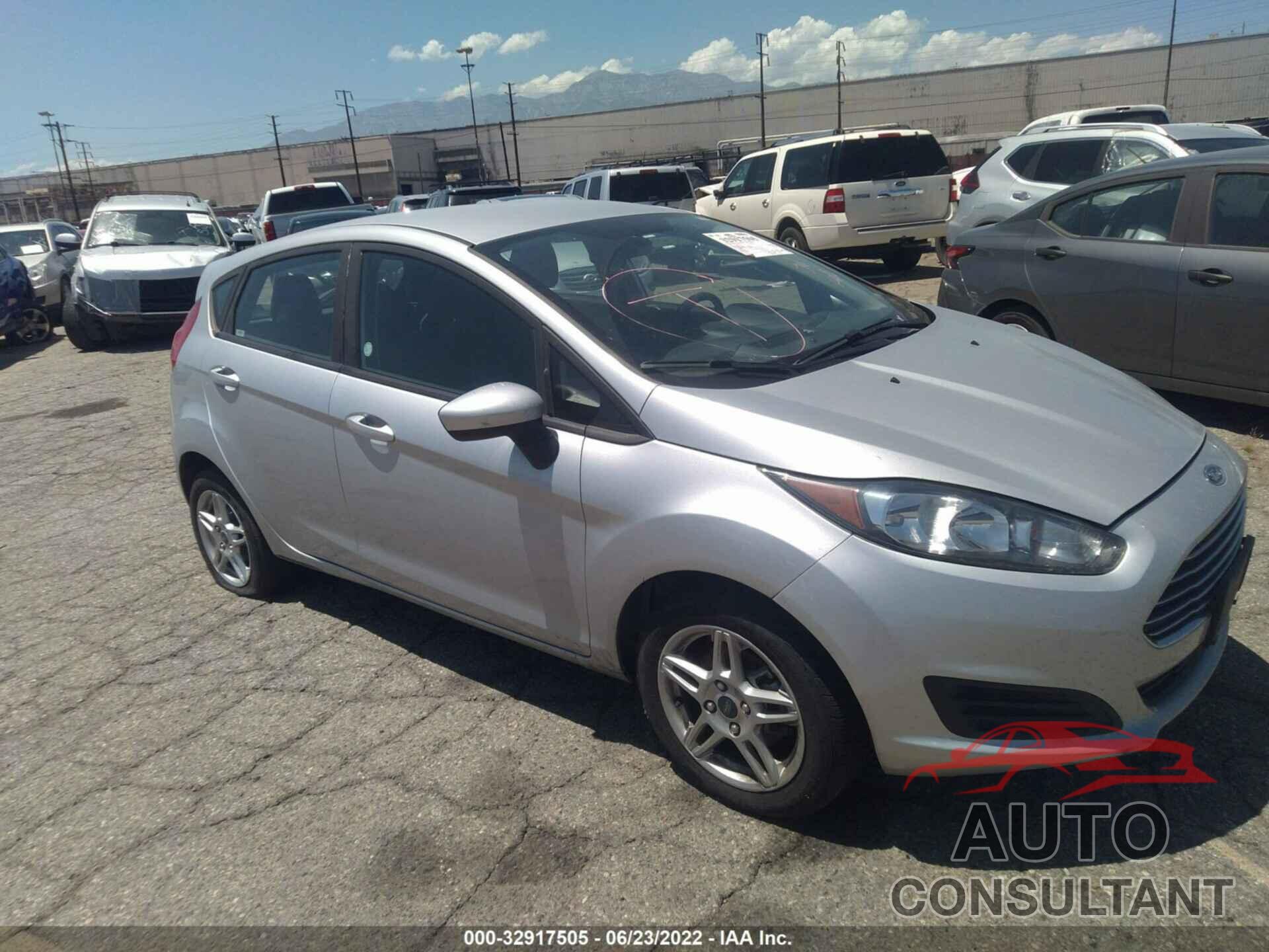 FORD FIESTA 2019 - 3FADP4EJ2KM138330
