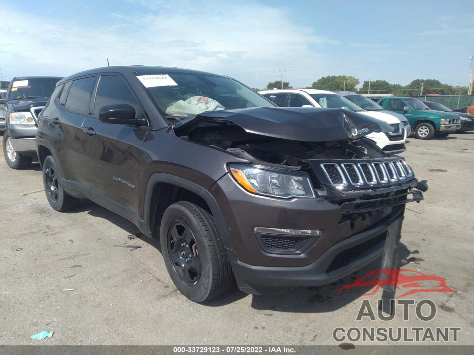 JEEP COMPASS 2018 - 3C4NJDAB9JT162997