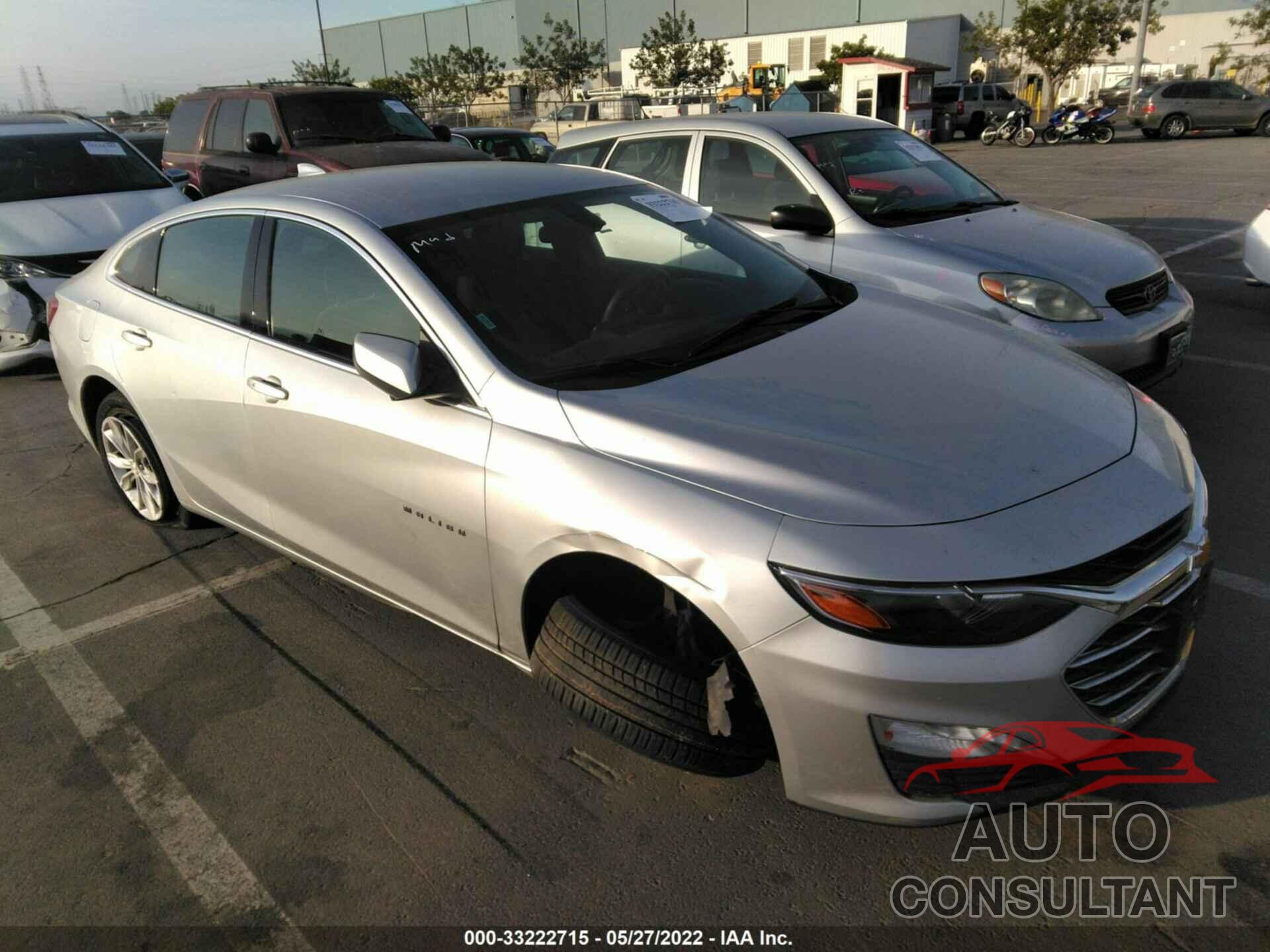 CHEVROLET MALIBU 2021 - 1G1ZD5ST8MF062581