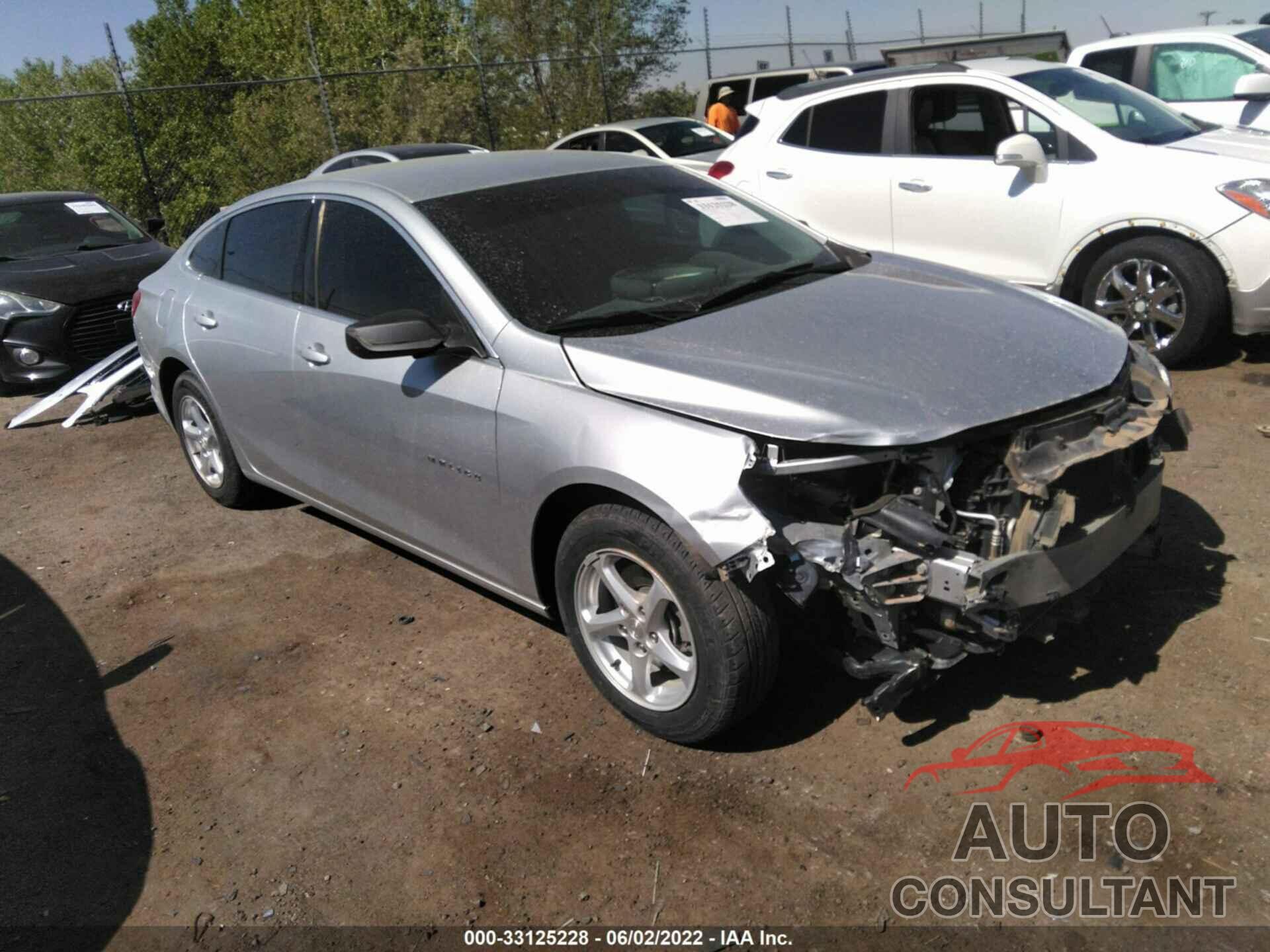 CHEVROLET MALIBU 2017 - 1G1ZB5ST4HF252082