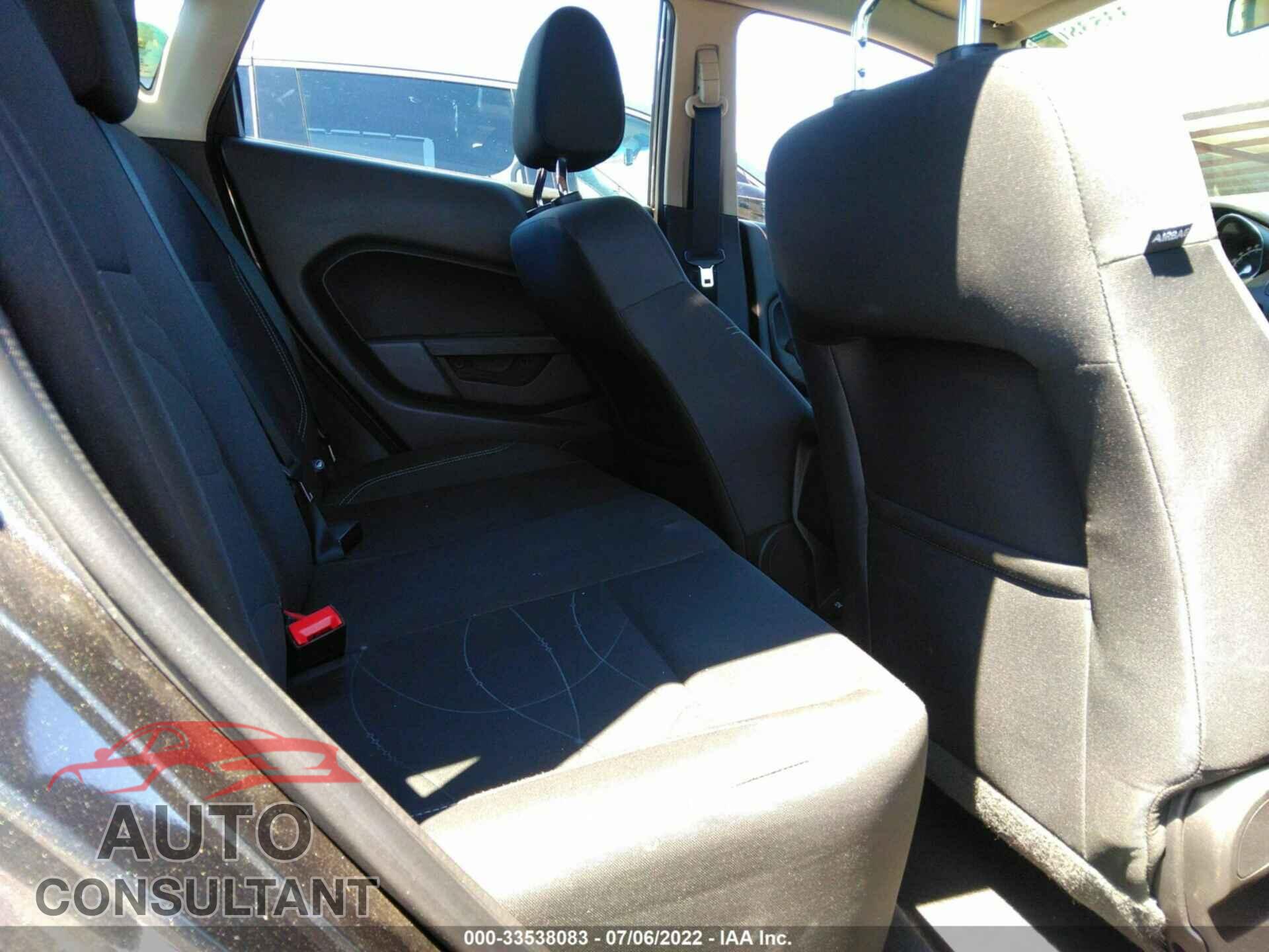 FORD FIESTA 2017 - 3FADP4EJ5HM159813