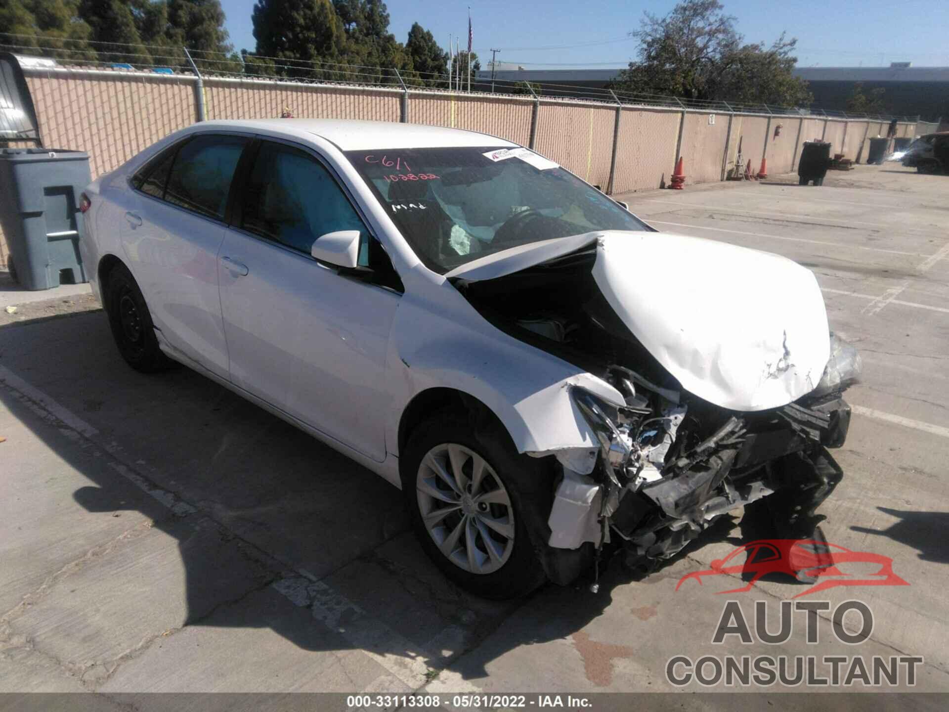 TOYOTA CAMRY 2016 - 4T4BF1FK7GR527155