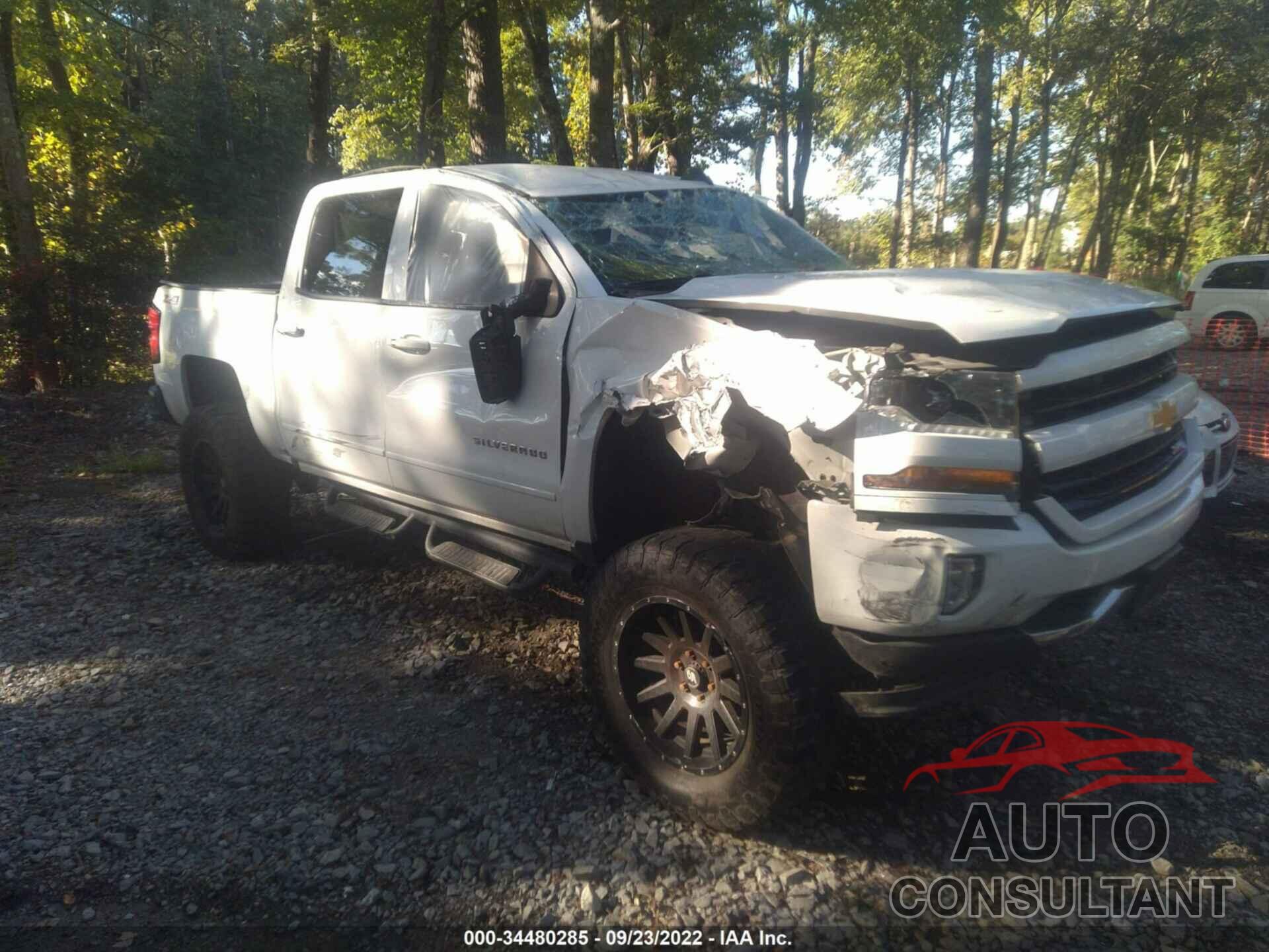 CHEVROLET SILVERADO 1500 2017 - 3GCUKREC5HG270691