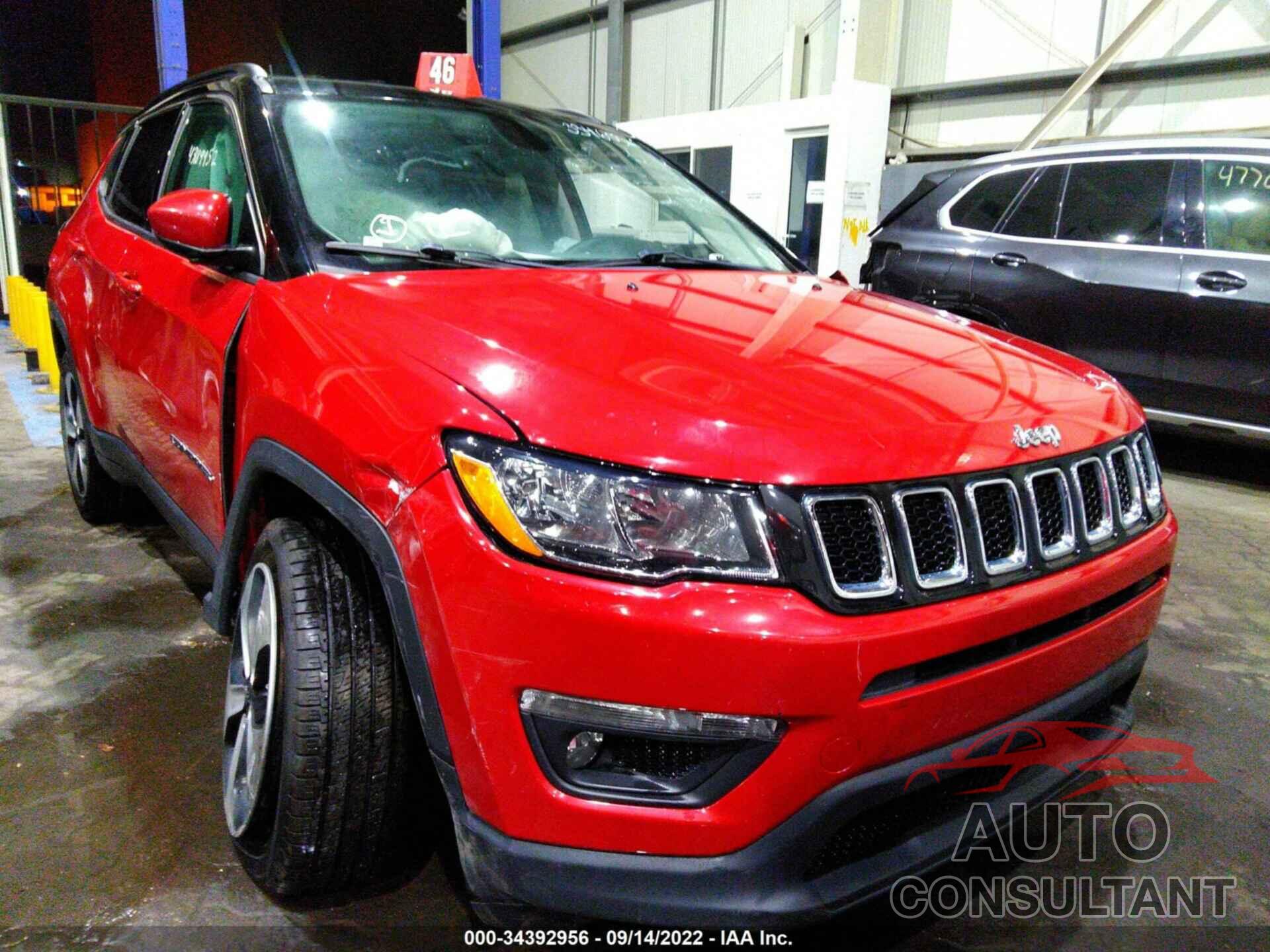 JEEP COMPASS 2018 - 004NJDBB3JT334603