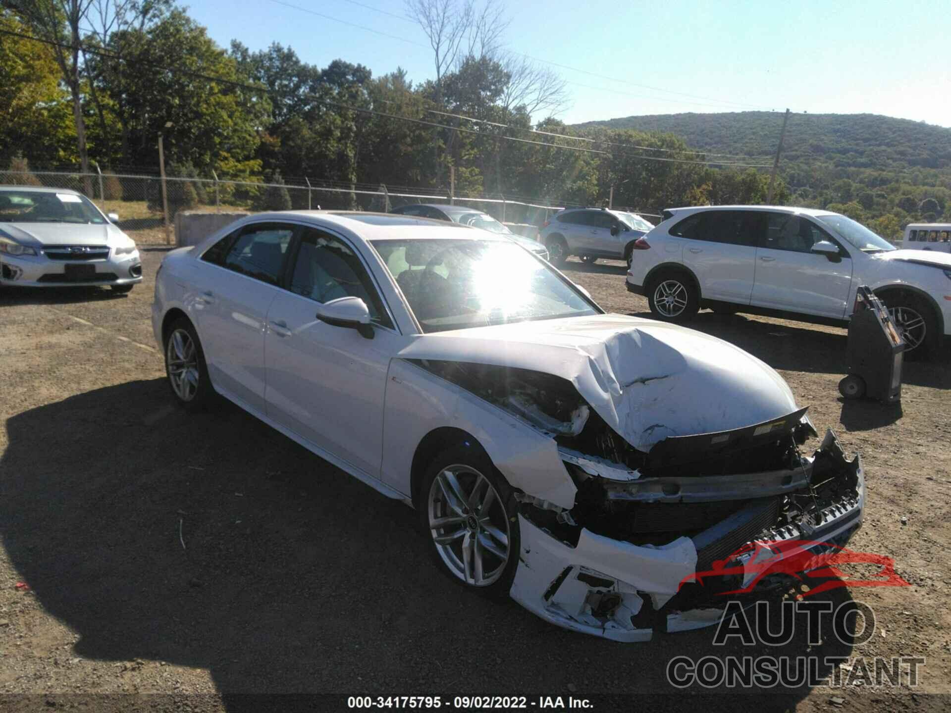 AUDI A4 SEDAN 2021 - WAUEAAF46MA039174