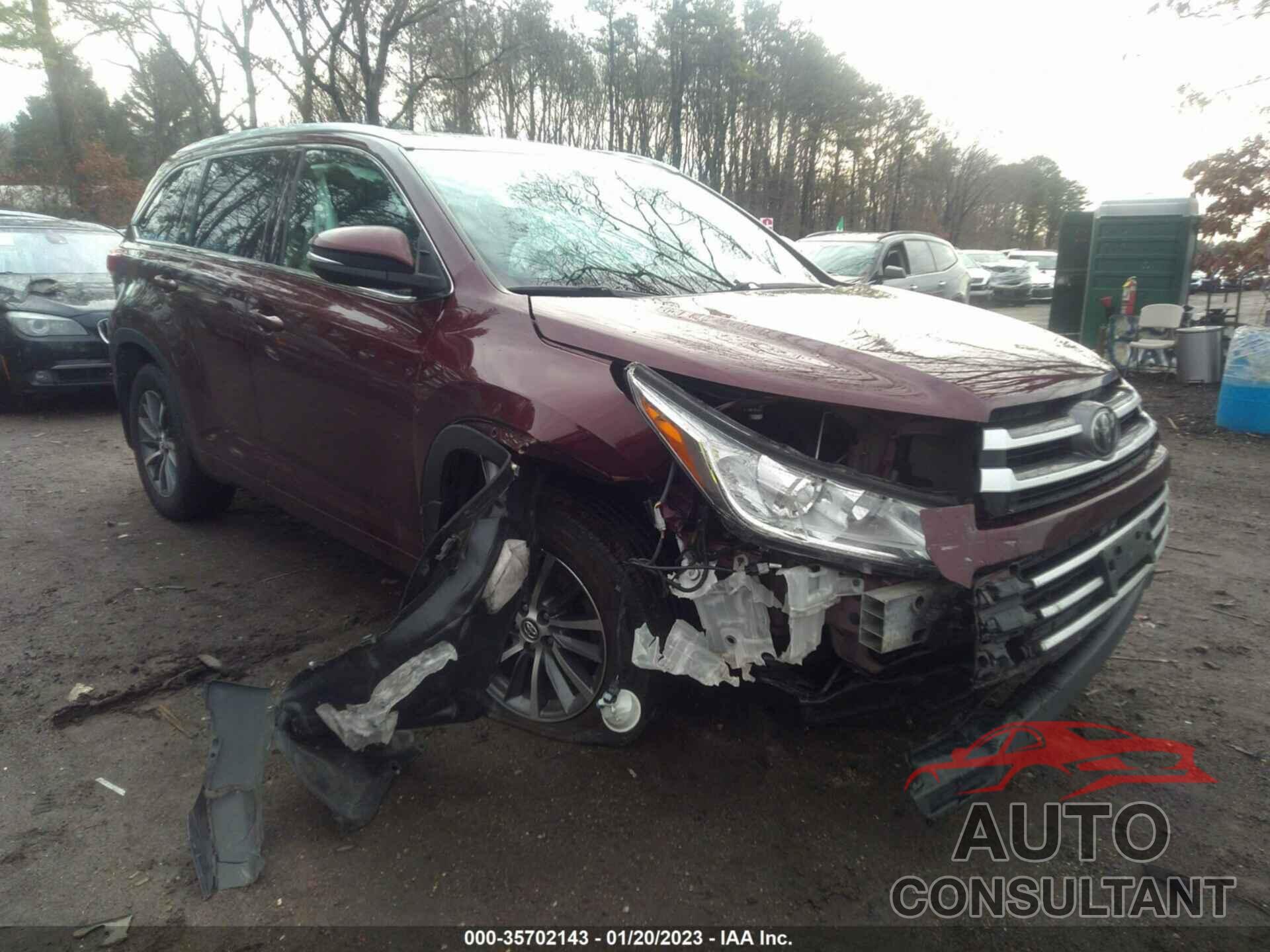 TOYOTA HIGHLANDER 2018 - 5TDJZRFH4JS865032