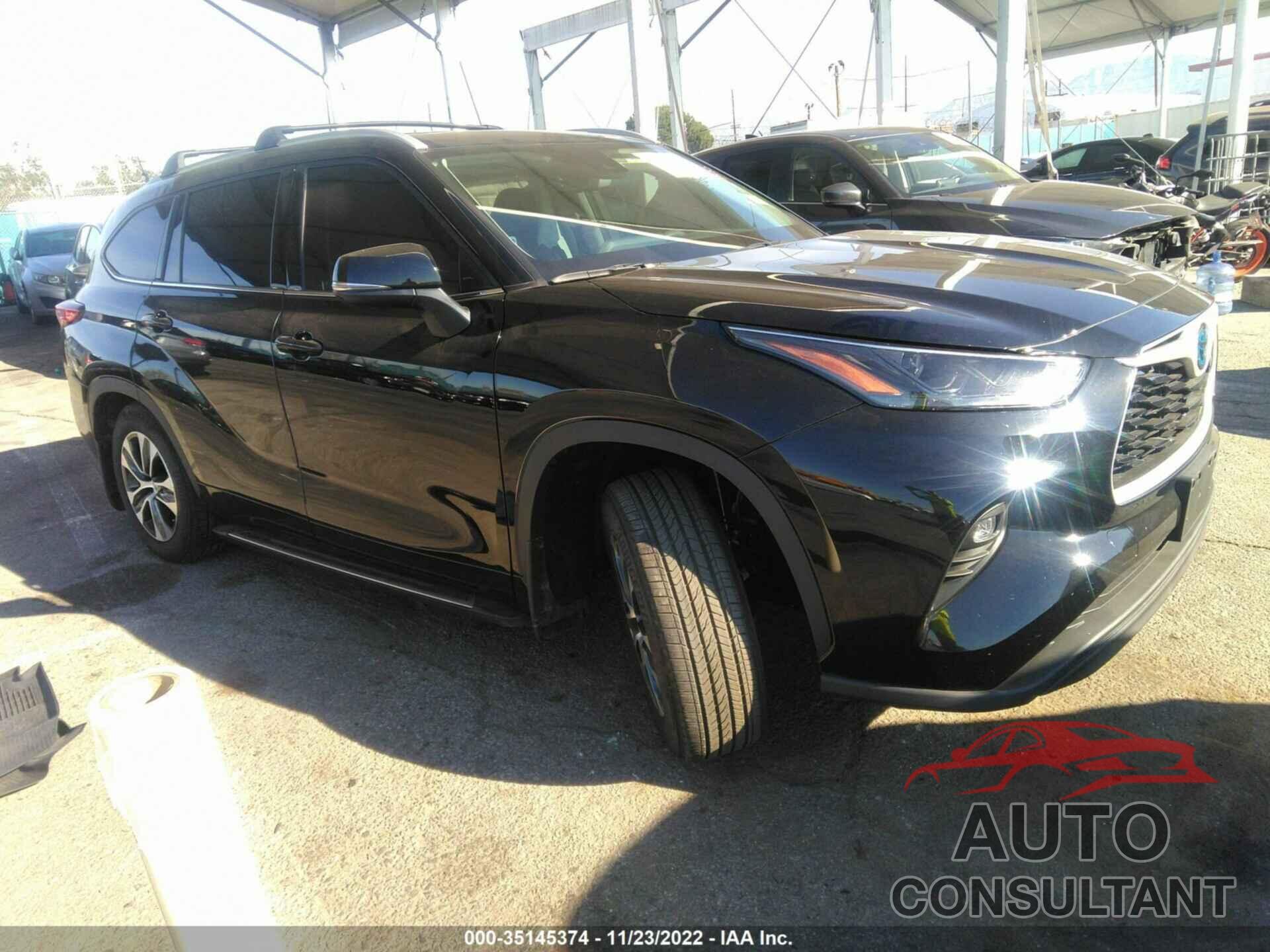 TOYOTA HIGHLANDER 2022 - 5TDHARAH0NS510975