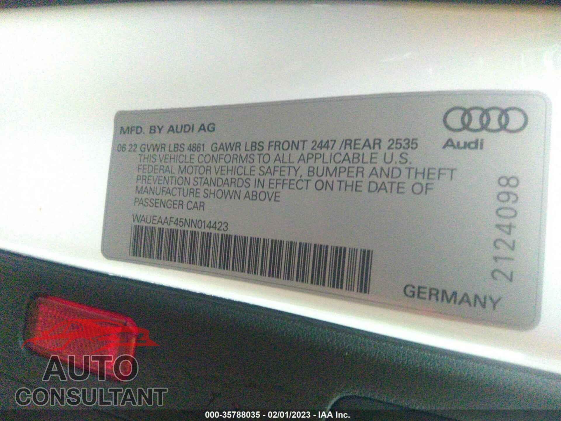 AUDI A4 2022 - WAUEAAF45NN014423