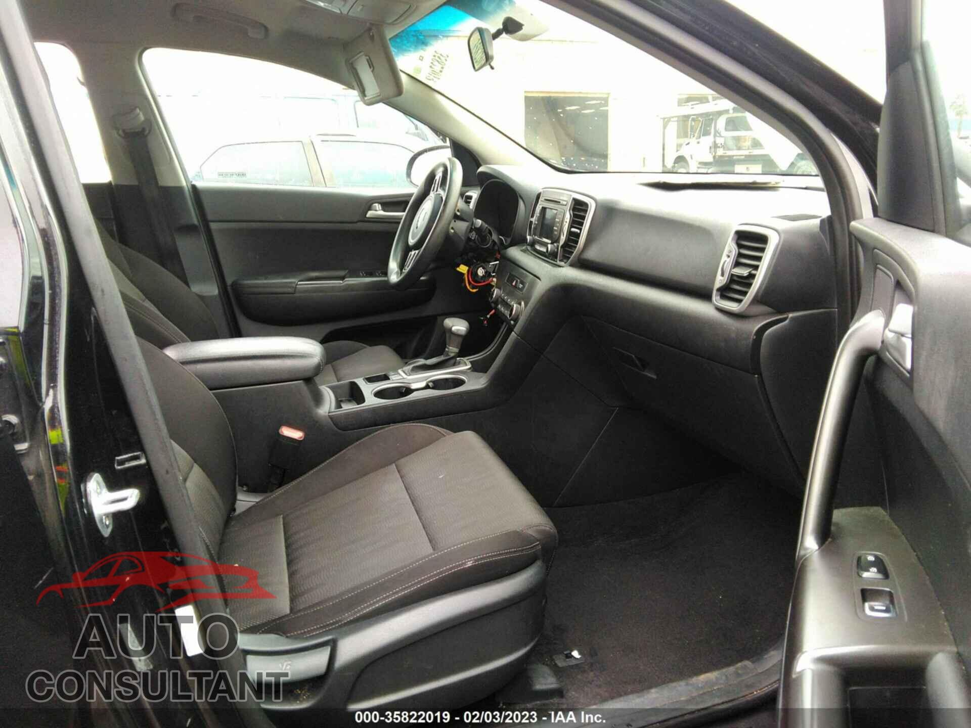 KIA SPORTAGE 2017 - KNDPMCAC2H7112234