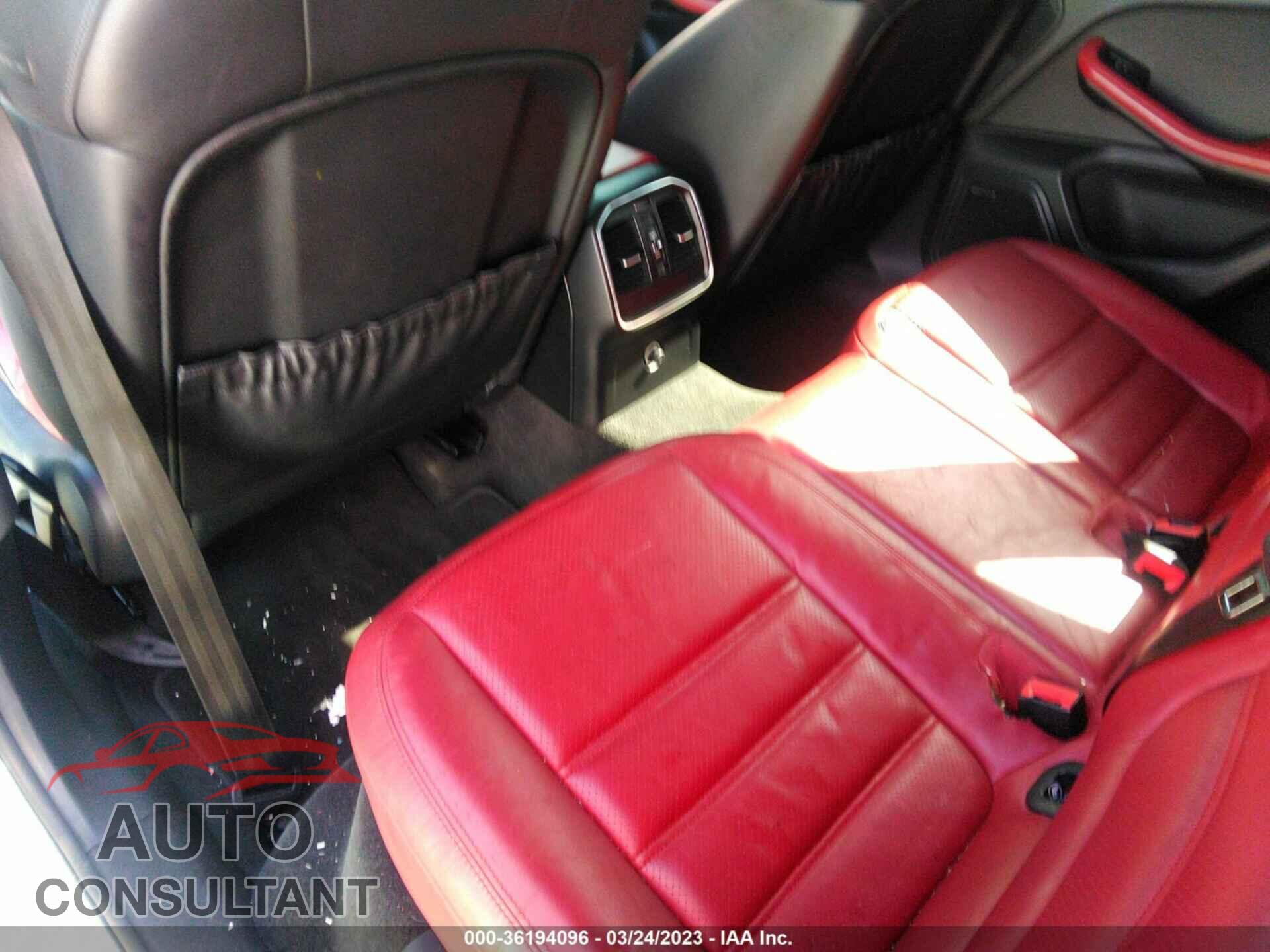 PORSCHE MACAN 2016 - WP1AF2A59GLB90834