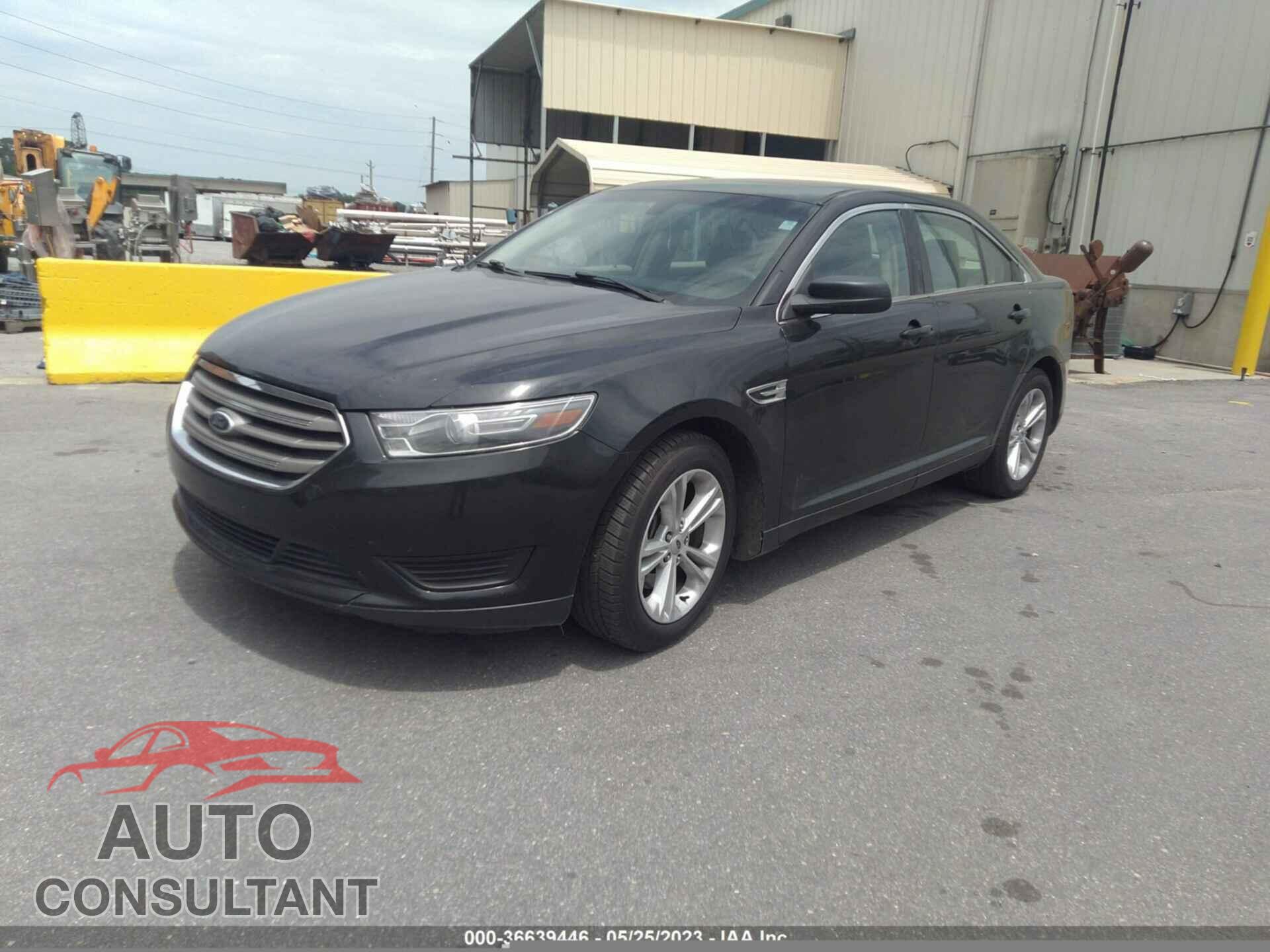FORD TAURUS 2015 - 1FAHP2D89FG199176