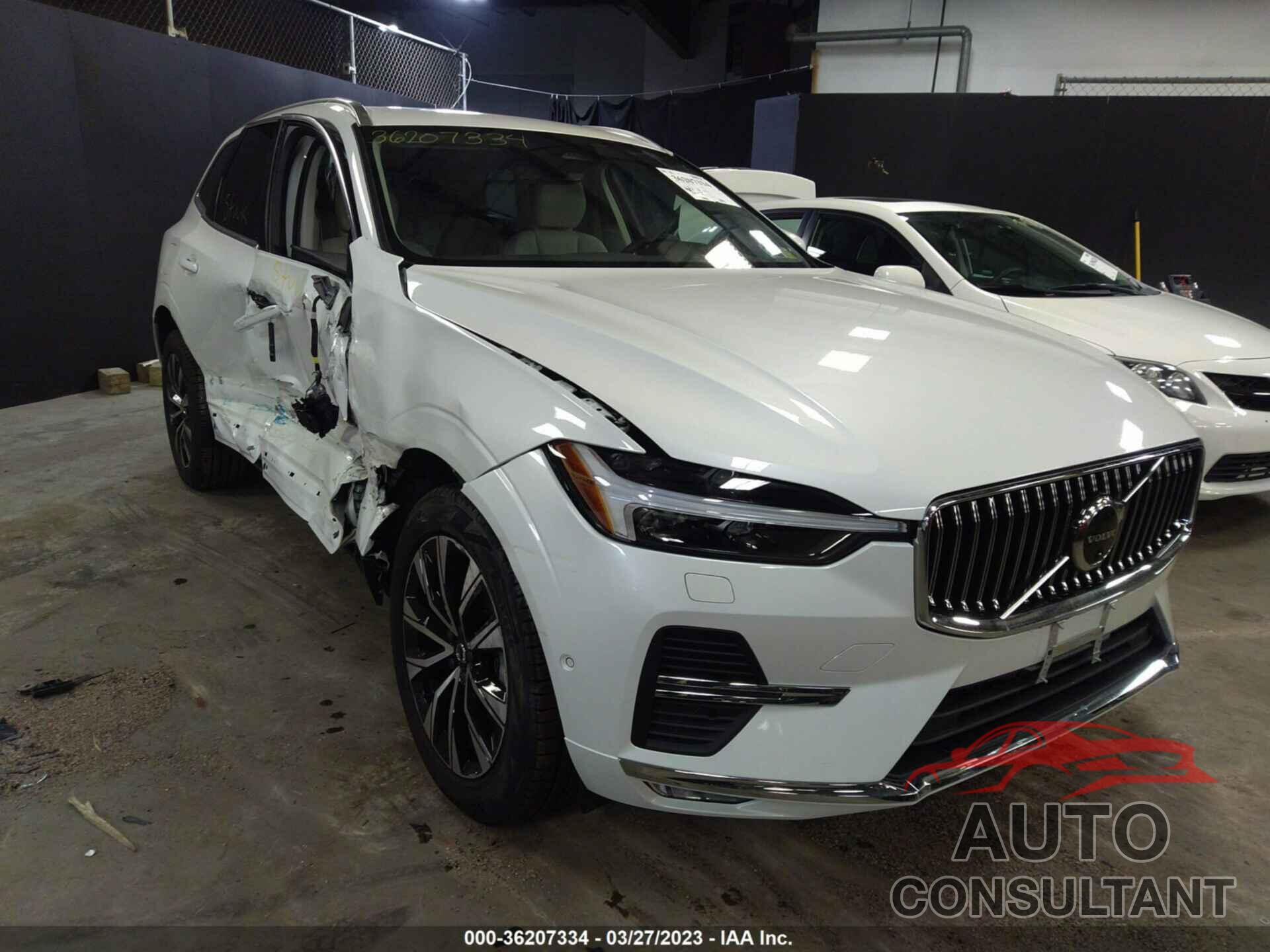 VOLVO XC60 2023 - YV4L12RN7P1254410