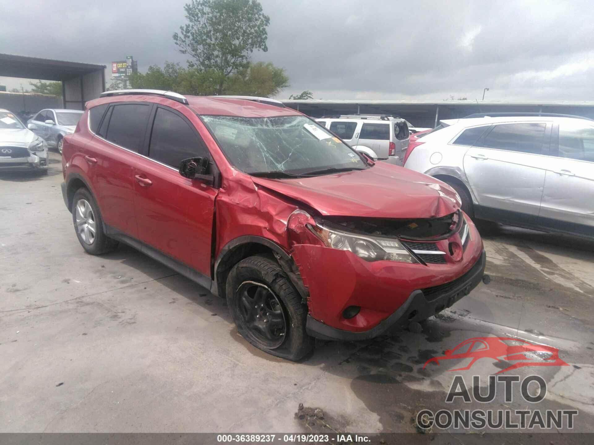 TOYOTA RAV4 2015 - JTMZFREV1FJ043263