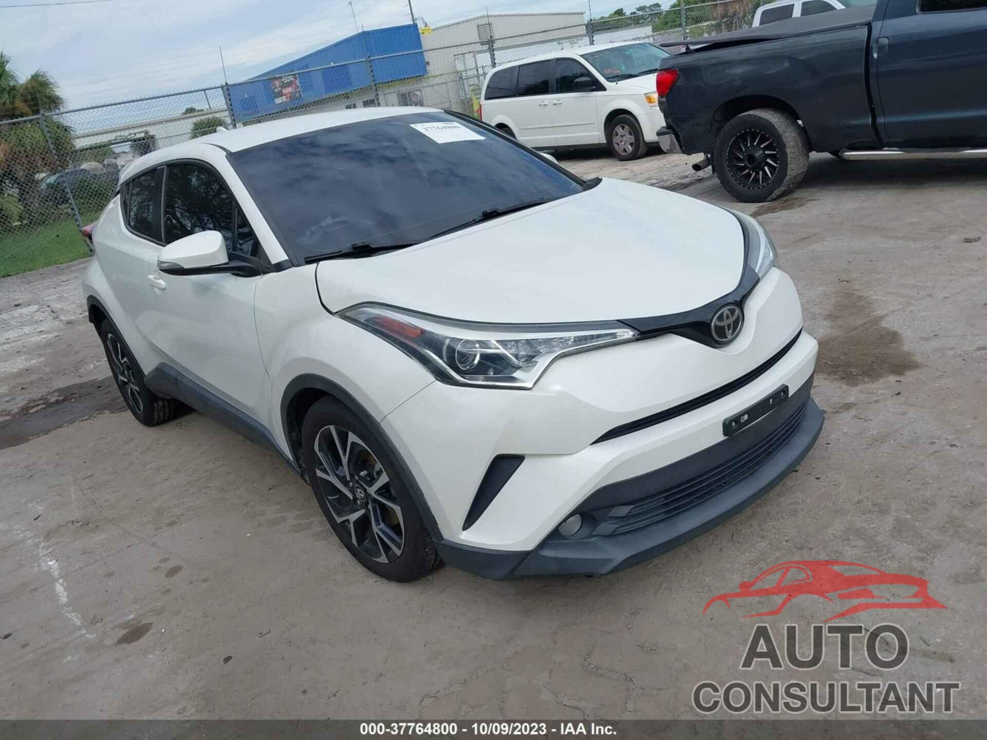 TOYOTA C-HR 2018 - NMTKHMBX8JR022988