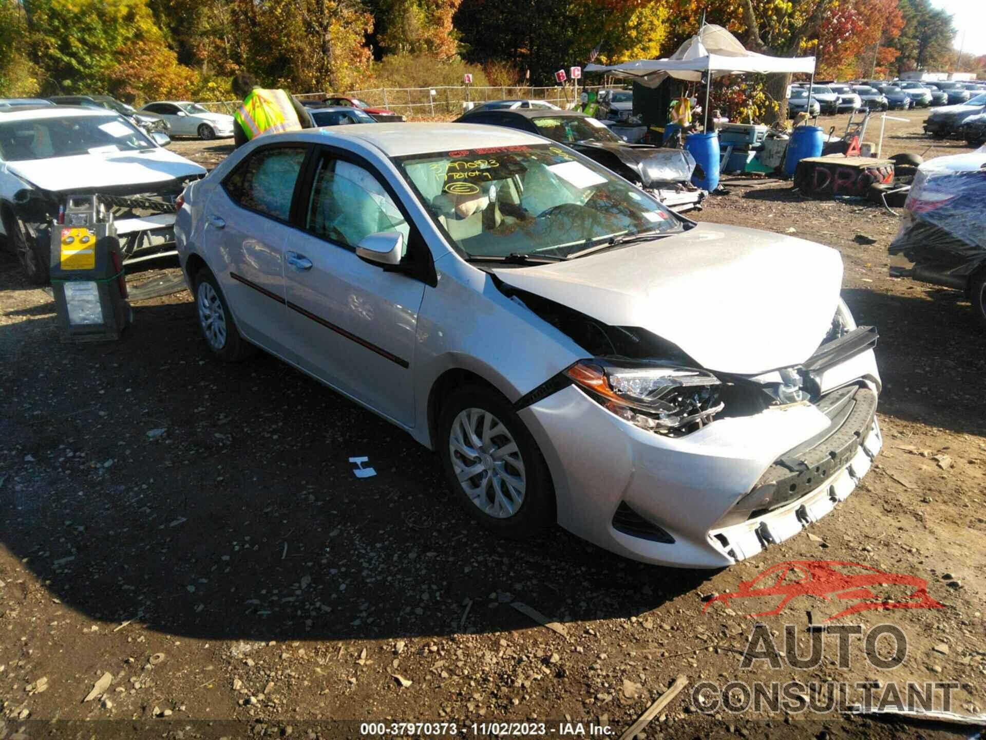 TOYOTA COROLLA 2017 - 2T1BURHE8HC811709