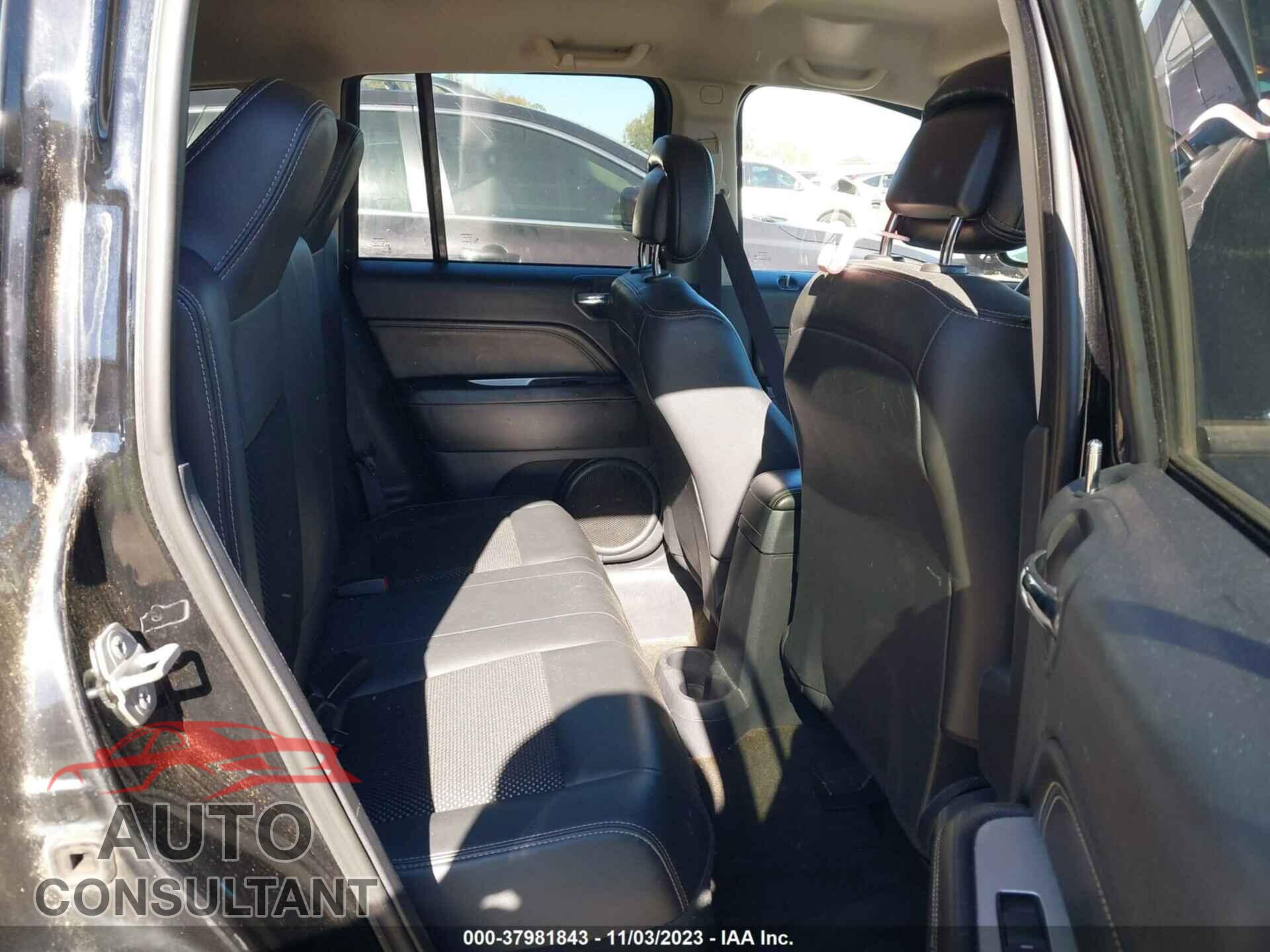 JEEP COMPASS 2015 - 1C4NJCEBXFD264178