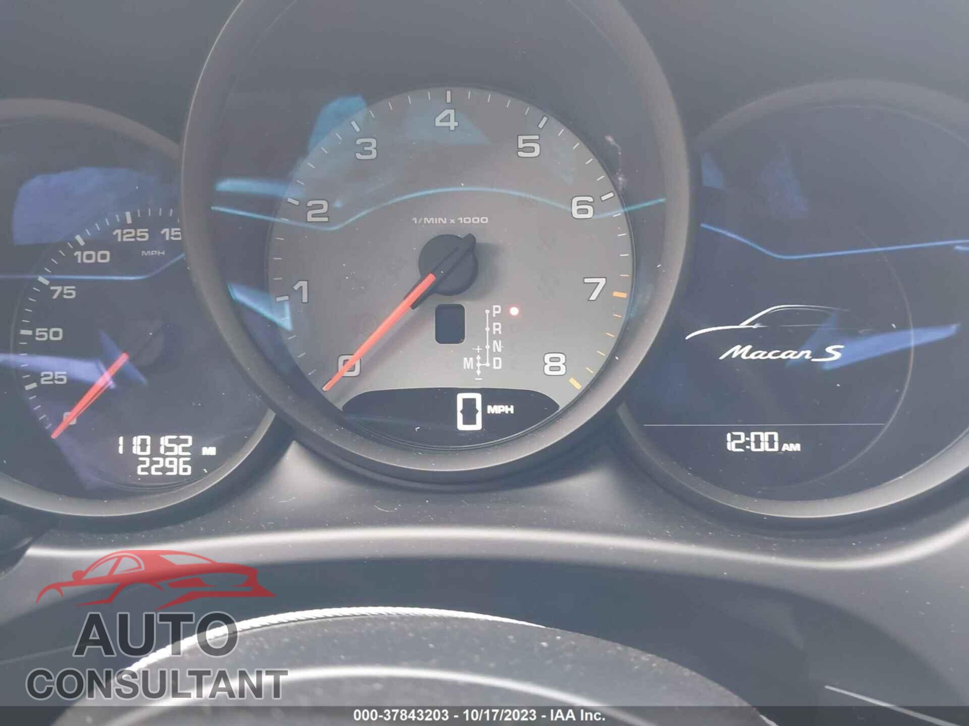 PORSCHE MACAN 2017 - WP1AB2A5XHLB10258