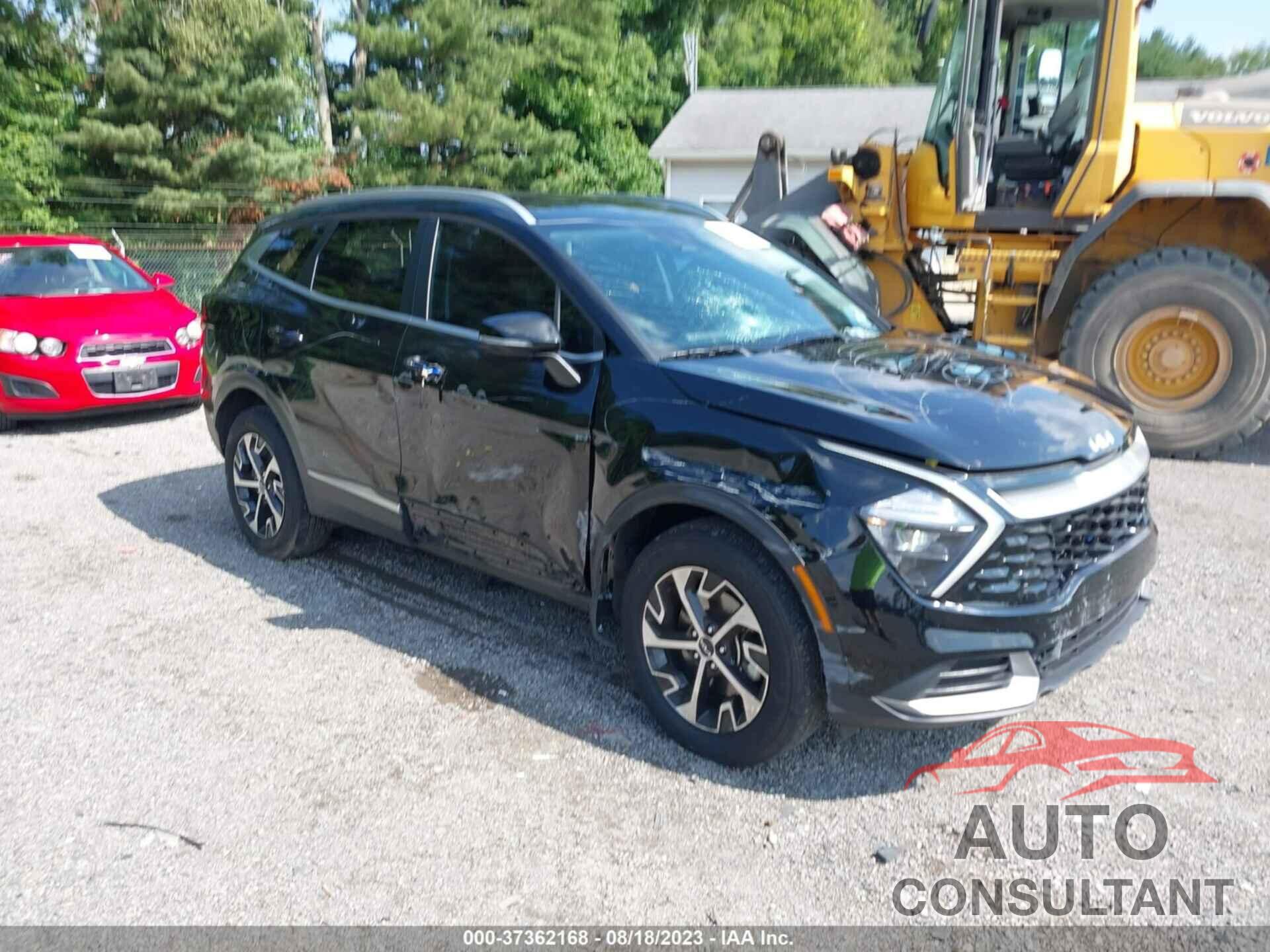 KIA SPORTAGE 2023 - 5XYK3CAF4PG082257
