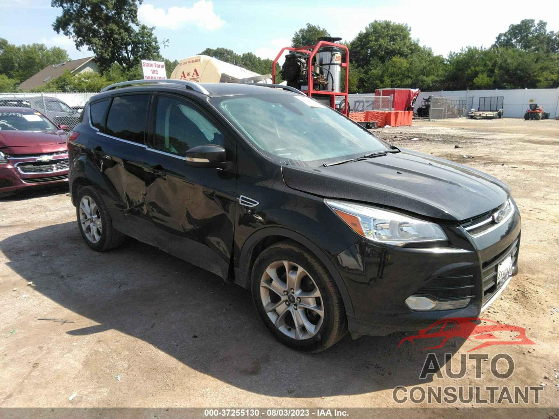 FORD ESCAPE 2015 - 1FMCU9J92FUC60996