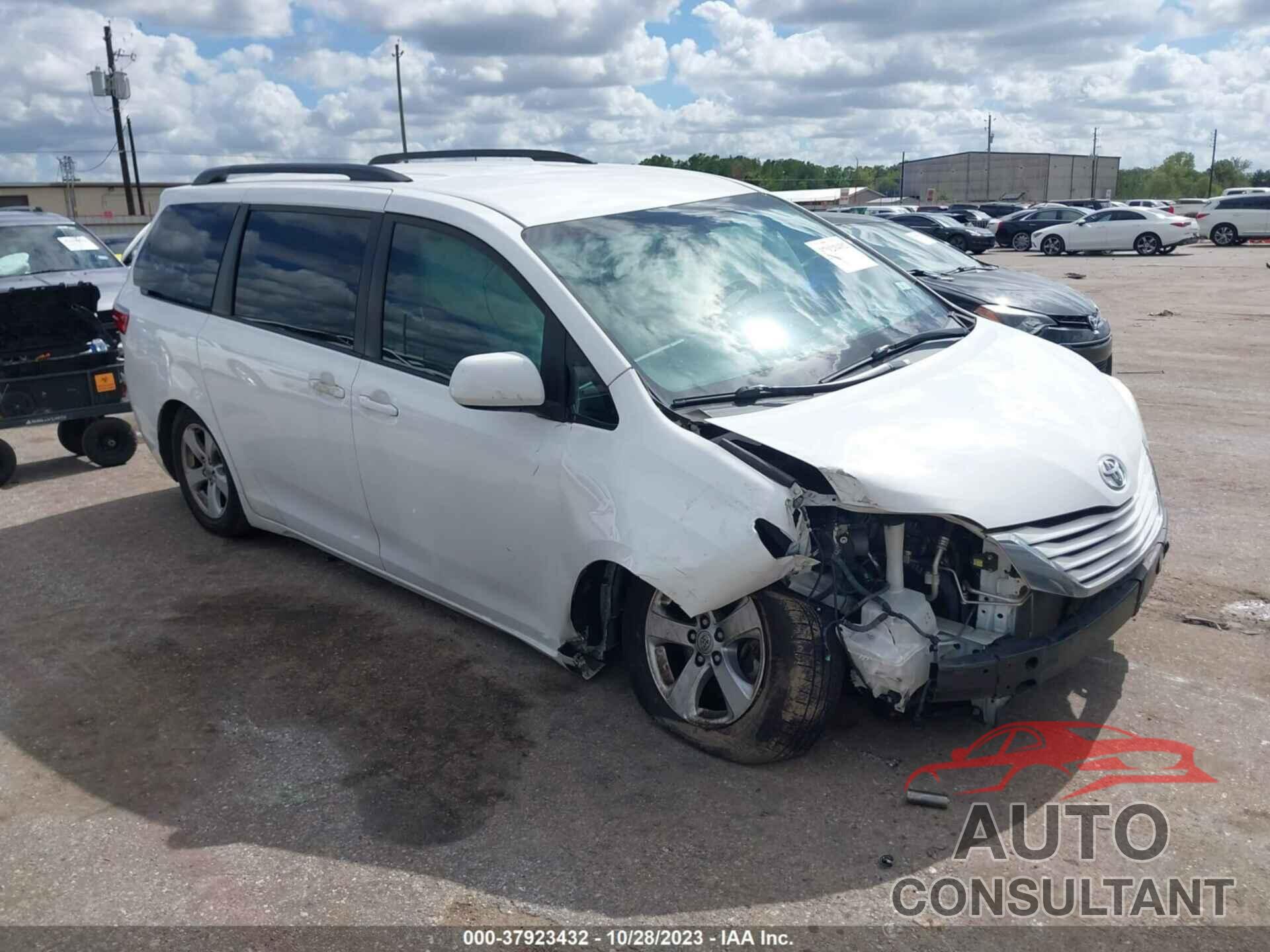 TOYOTA SIENNA 2016 - 5TDKK3DC7GS708200