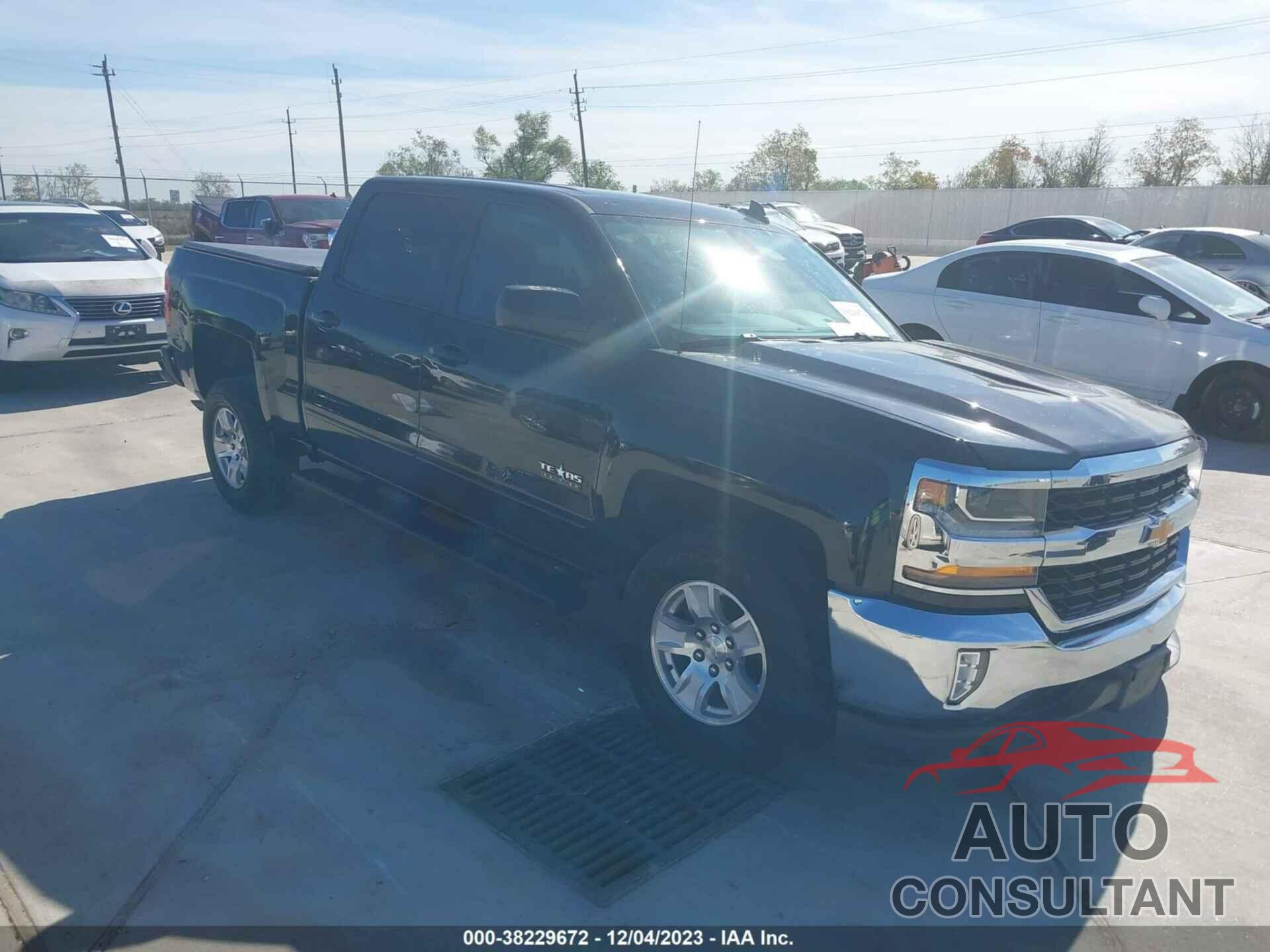 CHEVROLET SILVERADO 1500 2018 - 3GCUCRER6JG396100