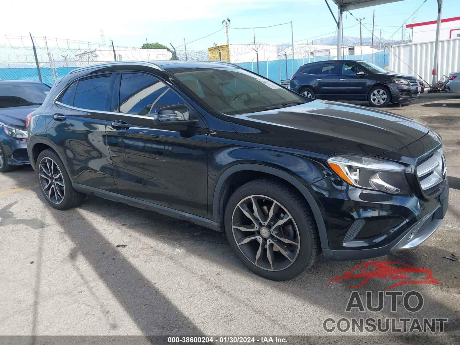 MERCEDES-BENZ GLA 250 2016 - WDCTG4GB9GJ218251