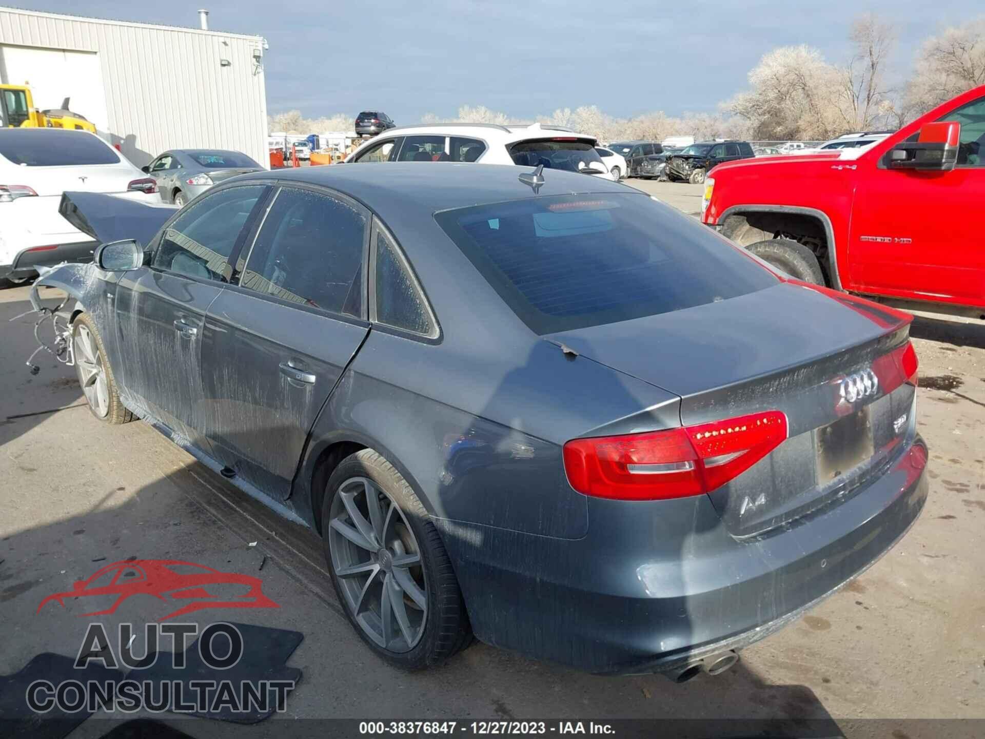 AUDI A4 2016 - WAUBFAFL7GN013451
