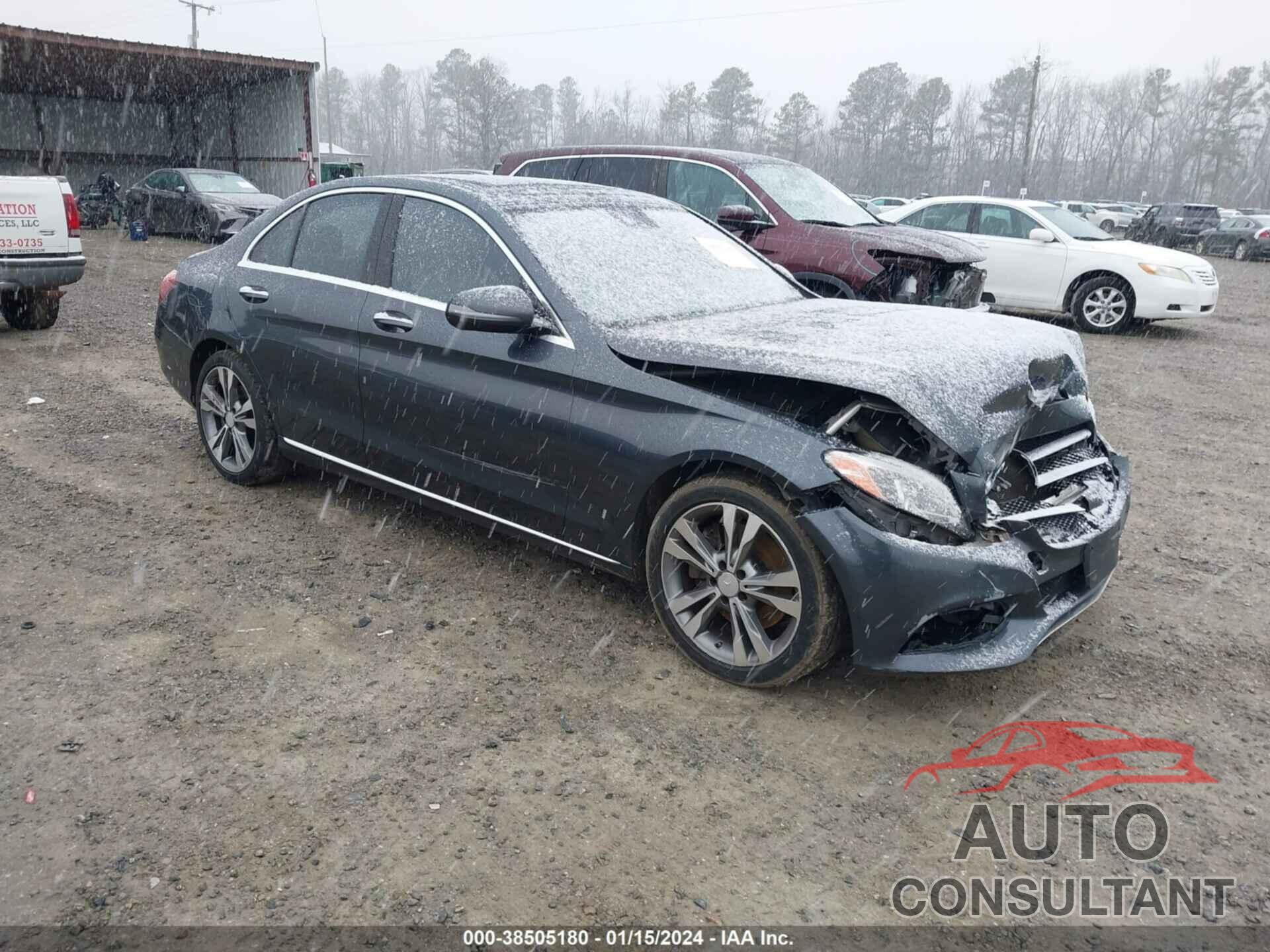 MERCEDES-BENZ C 300 2016 - 55SWF4KB7GU148624