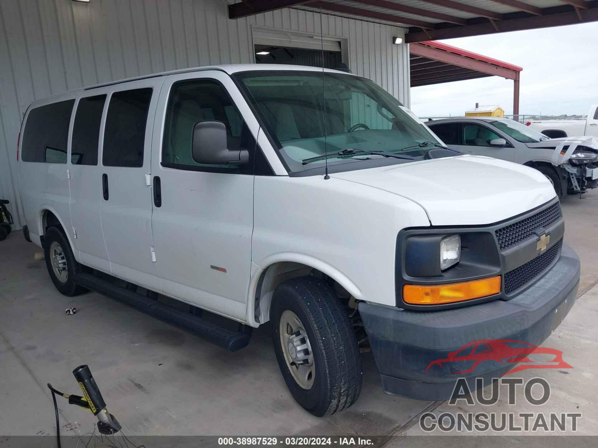 CHEVROLET EXPRESS 2500 2017 - 1GAWGEF15H1281925