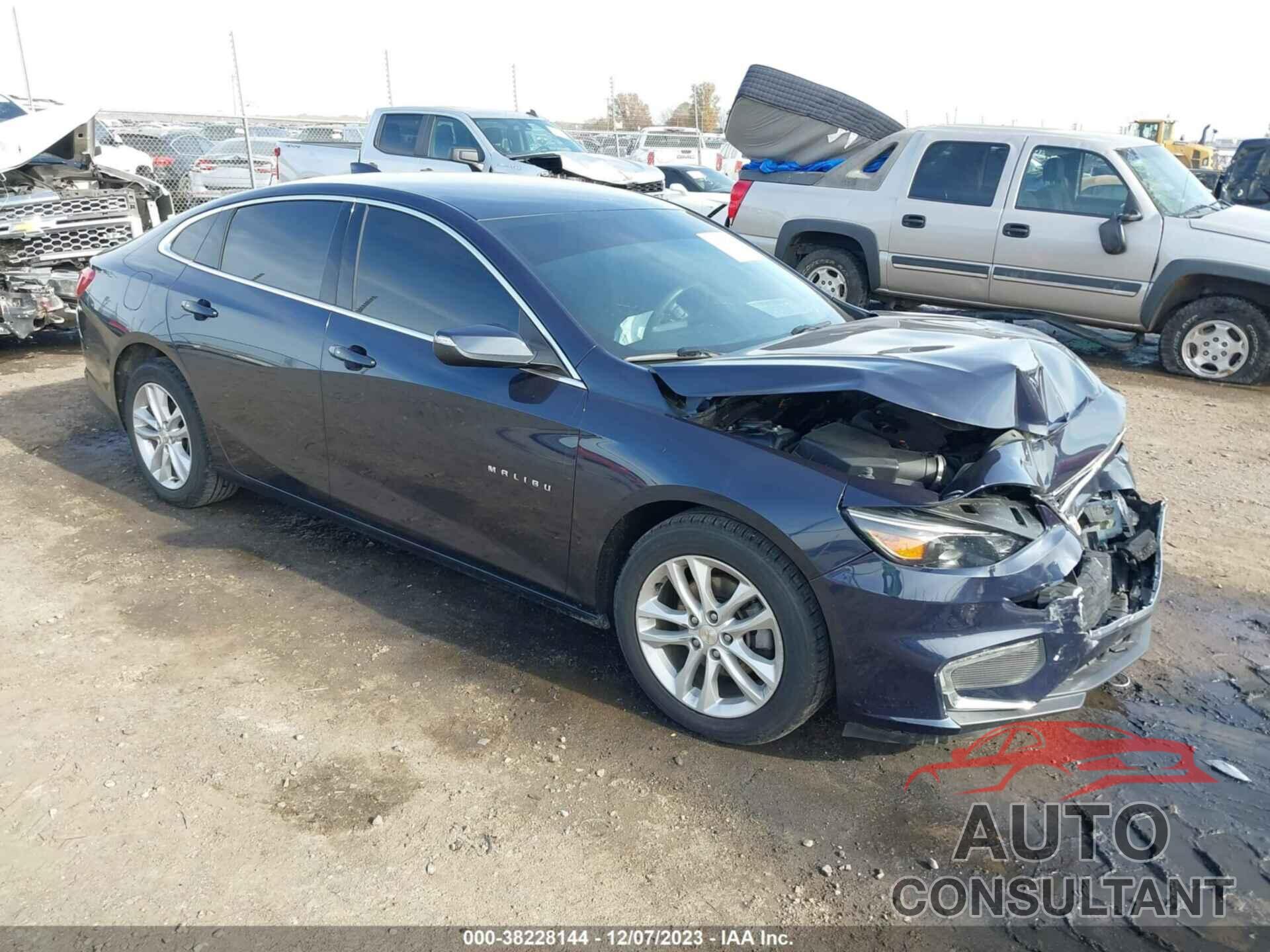 CHEVROLET MALIBU 2017 - 1G1ZE5ST2HF201834