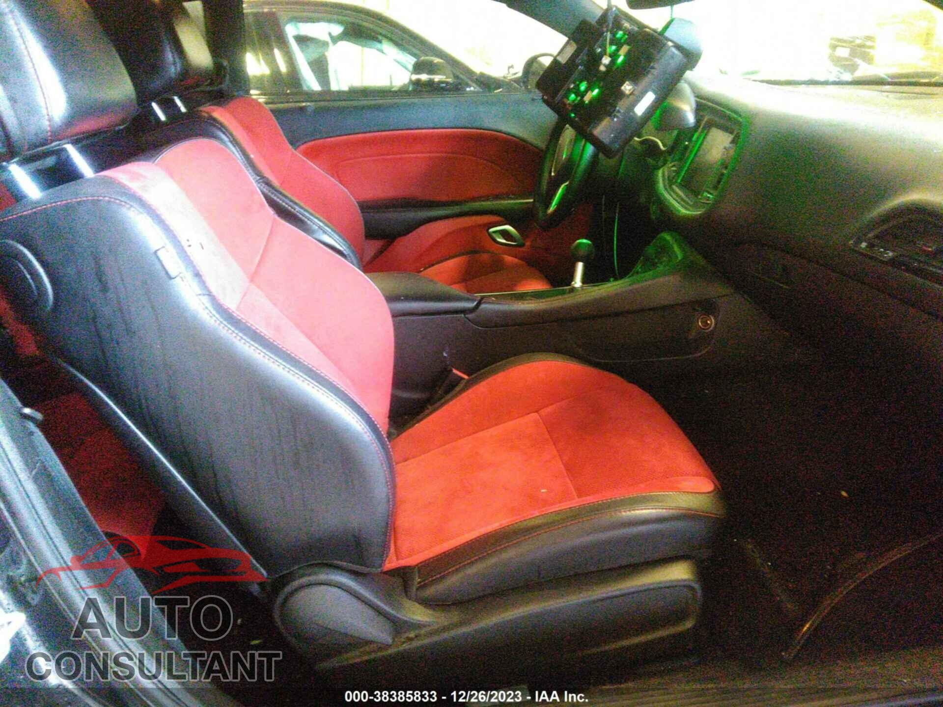 DODGE CHALLENGER 2015 - 2C3CDZFJ6FH774011