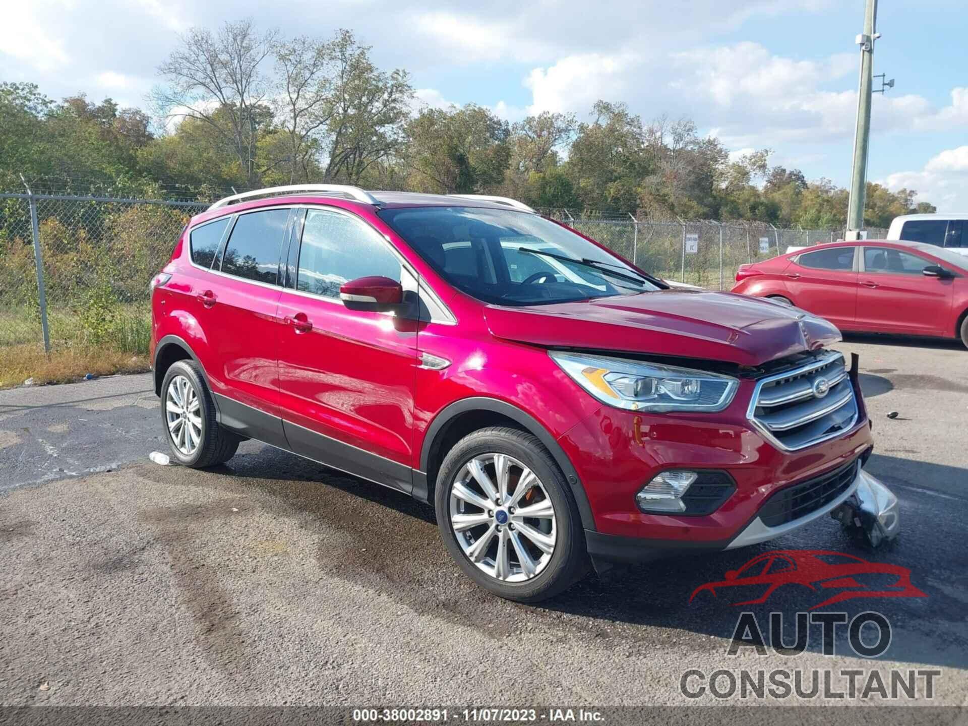 FORD ESCAPE 2017 - 1FMCU0JD8HUB41062