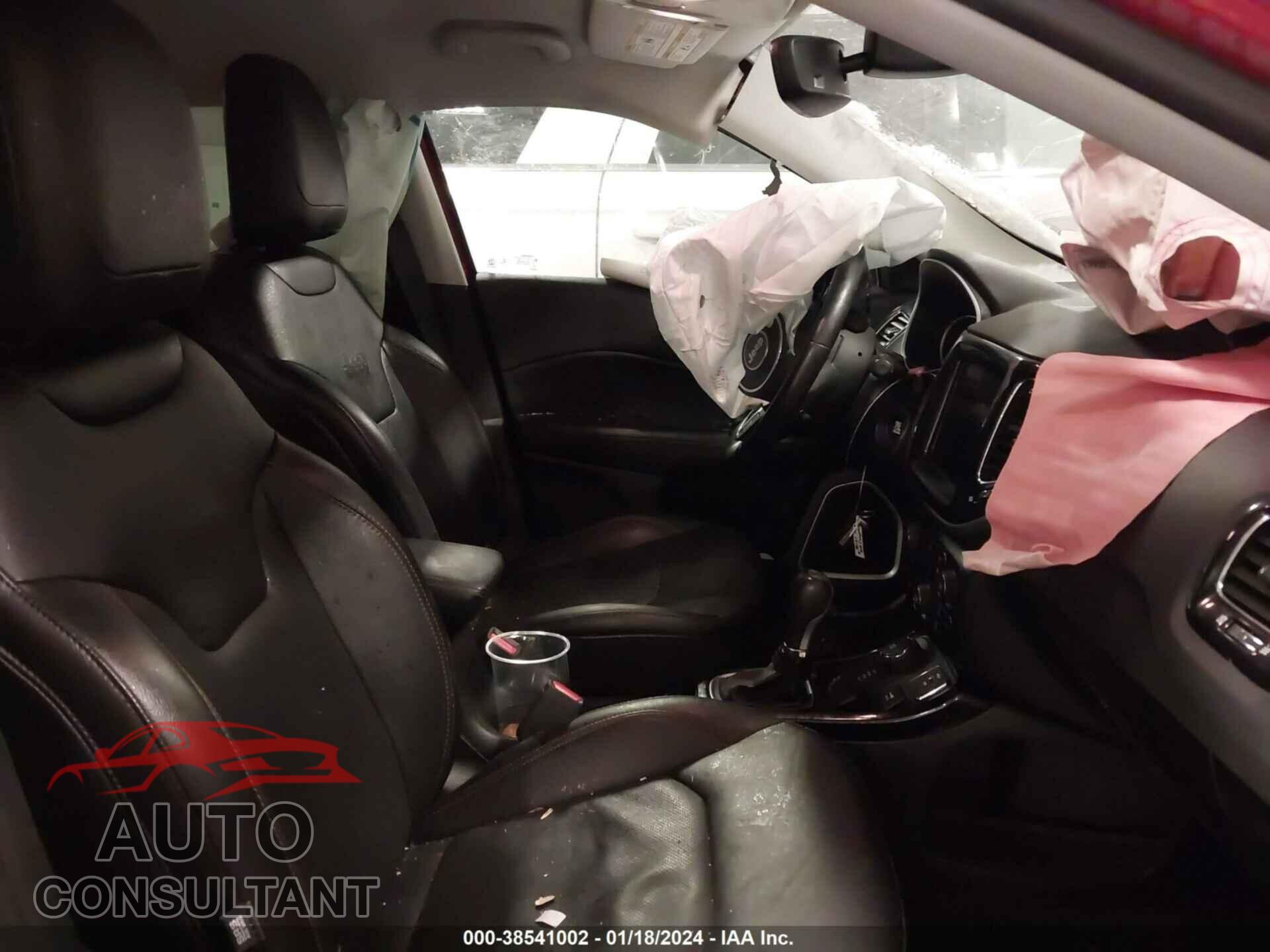 JEEP COMPASS 2021 - 3C4NJDCB3MT519740
