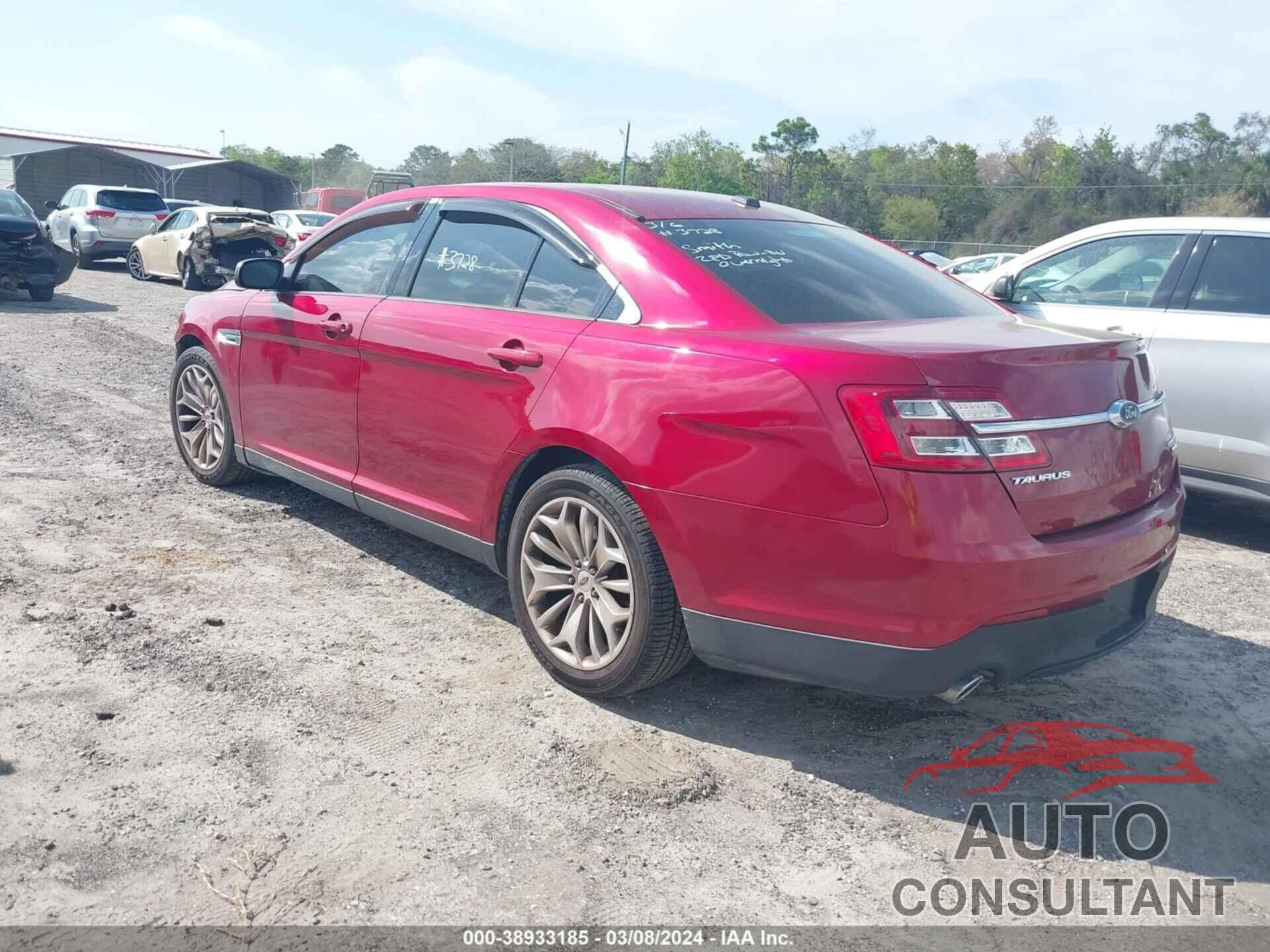 FORD TAURUS 2018 - 1FAHP2F84JG126156