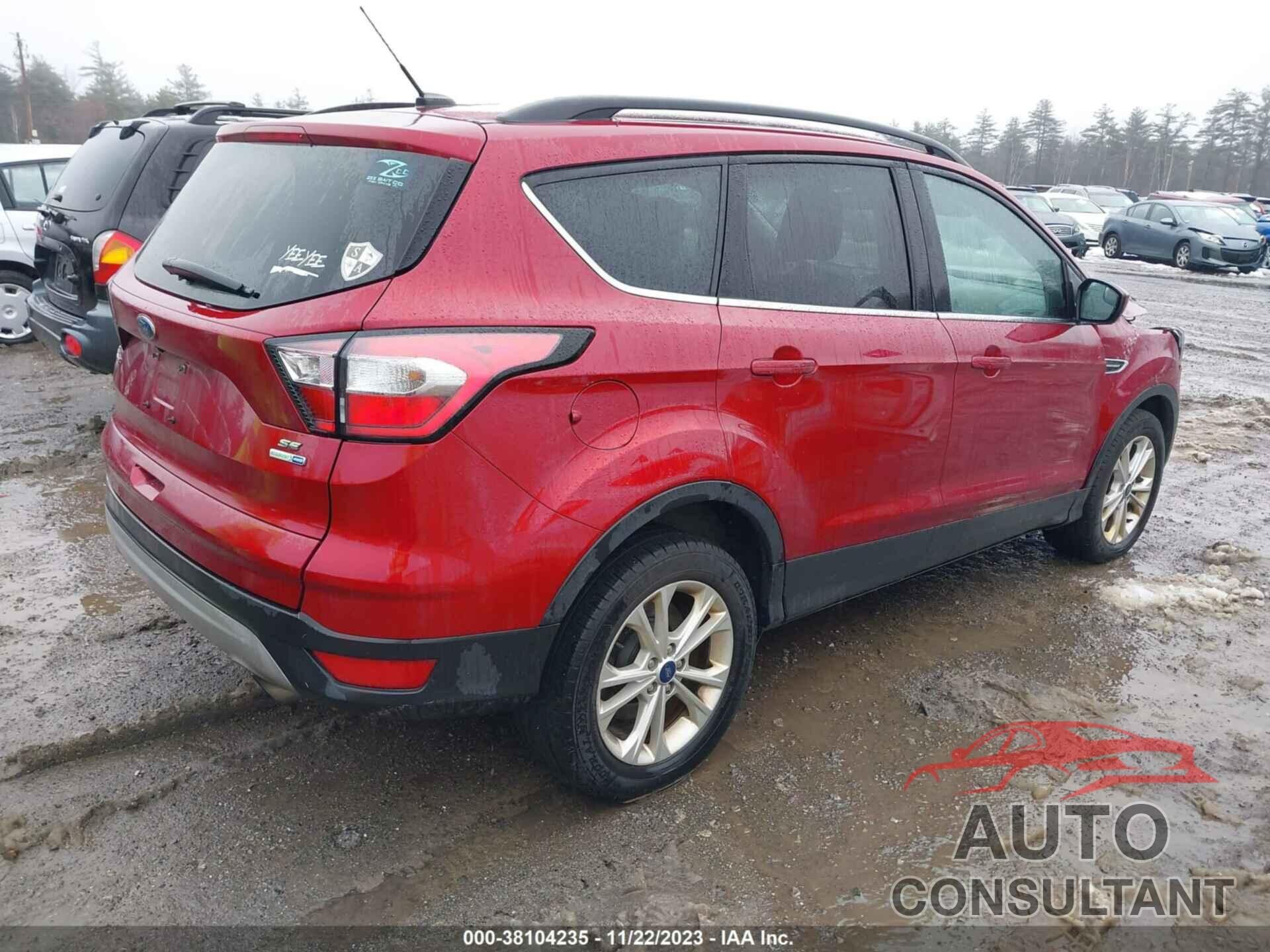 FORD ESCAPE 2018 - 1FMCU9GD9JUD11818