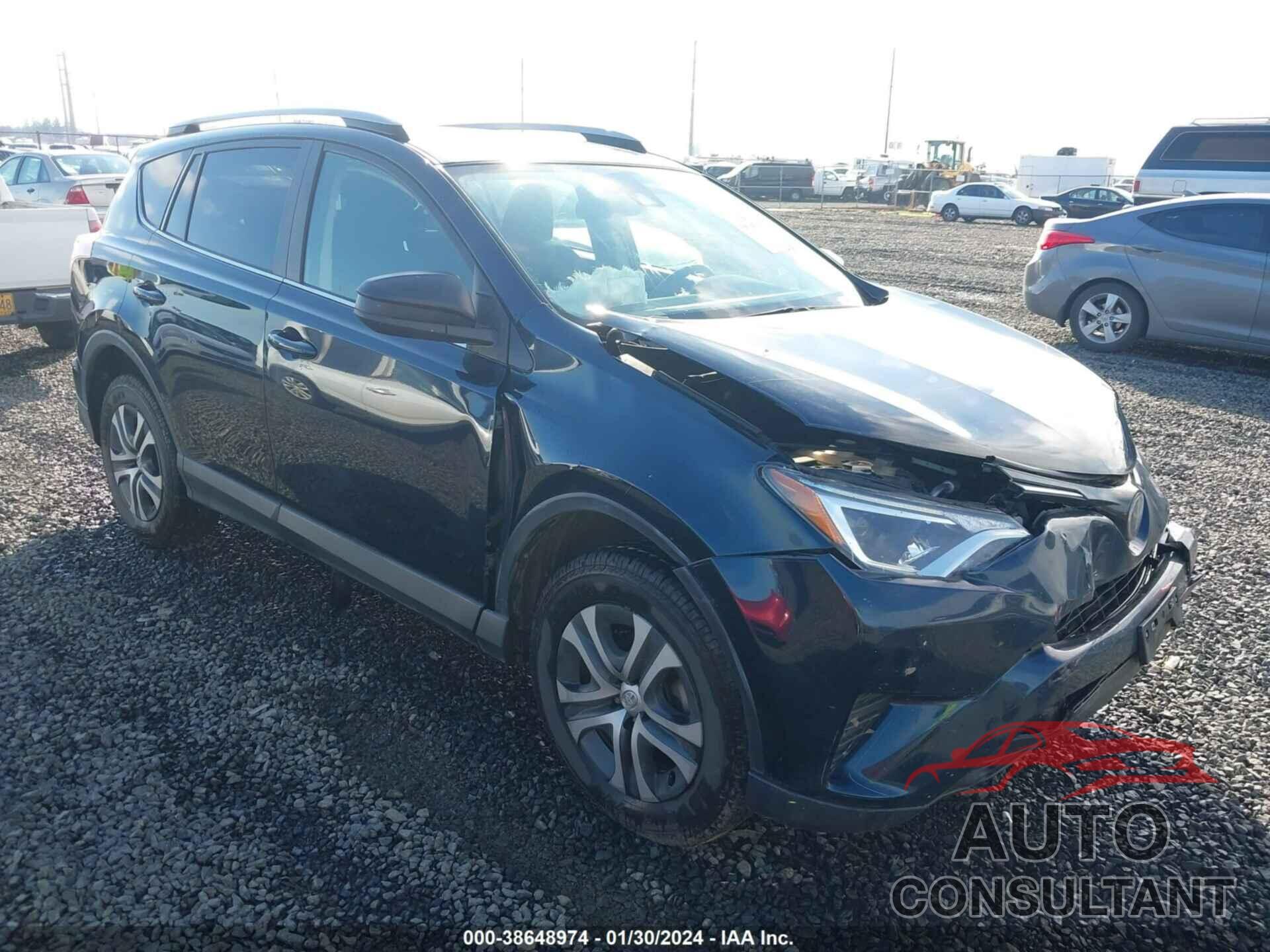 TOYOTA RAV4 2017 - JTMBFREV8HD211421