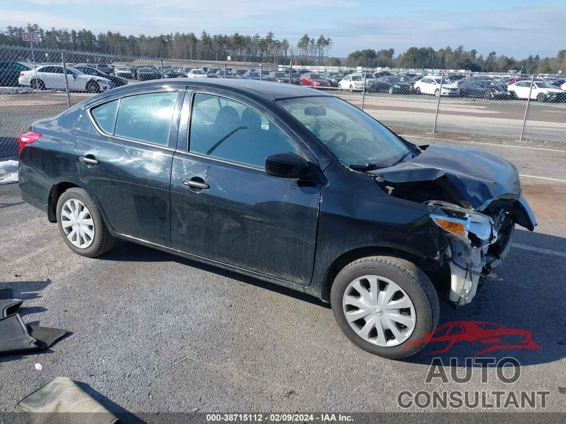 NISSAN VERSA 2017 - 3N1CN7AP7HL887519