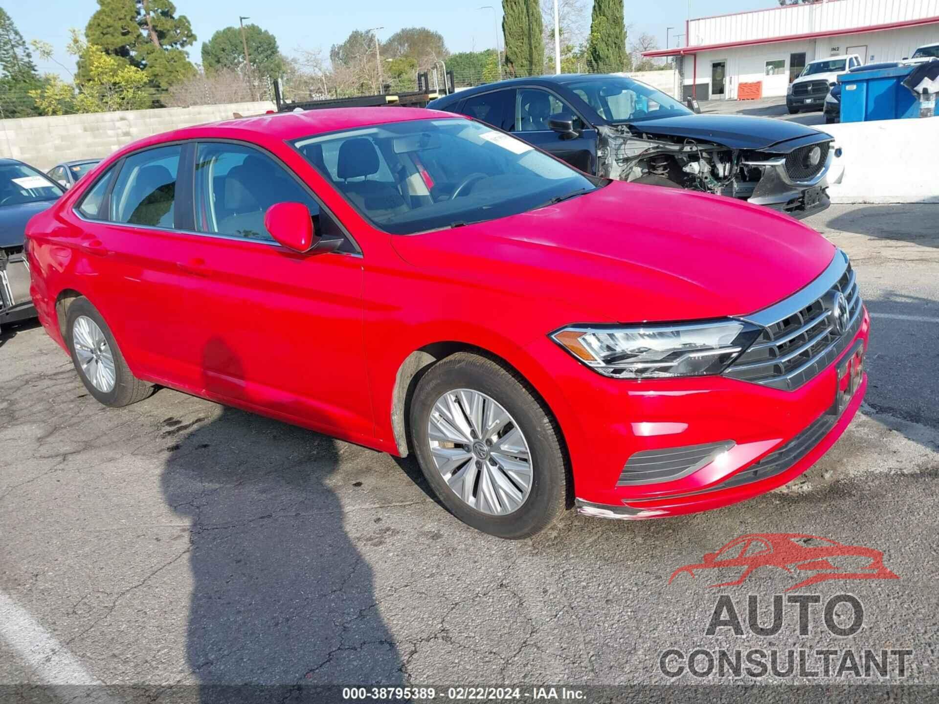 VOLKSWAGEN JETTA 2019 - 3VWC57BU8KM002843