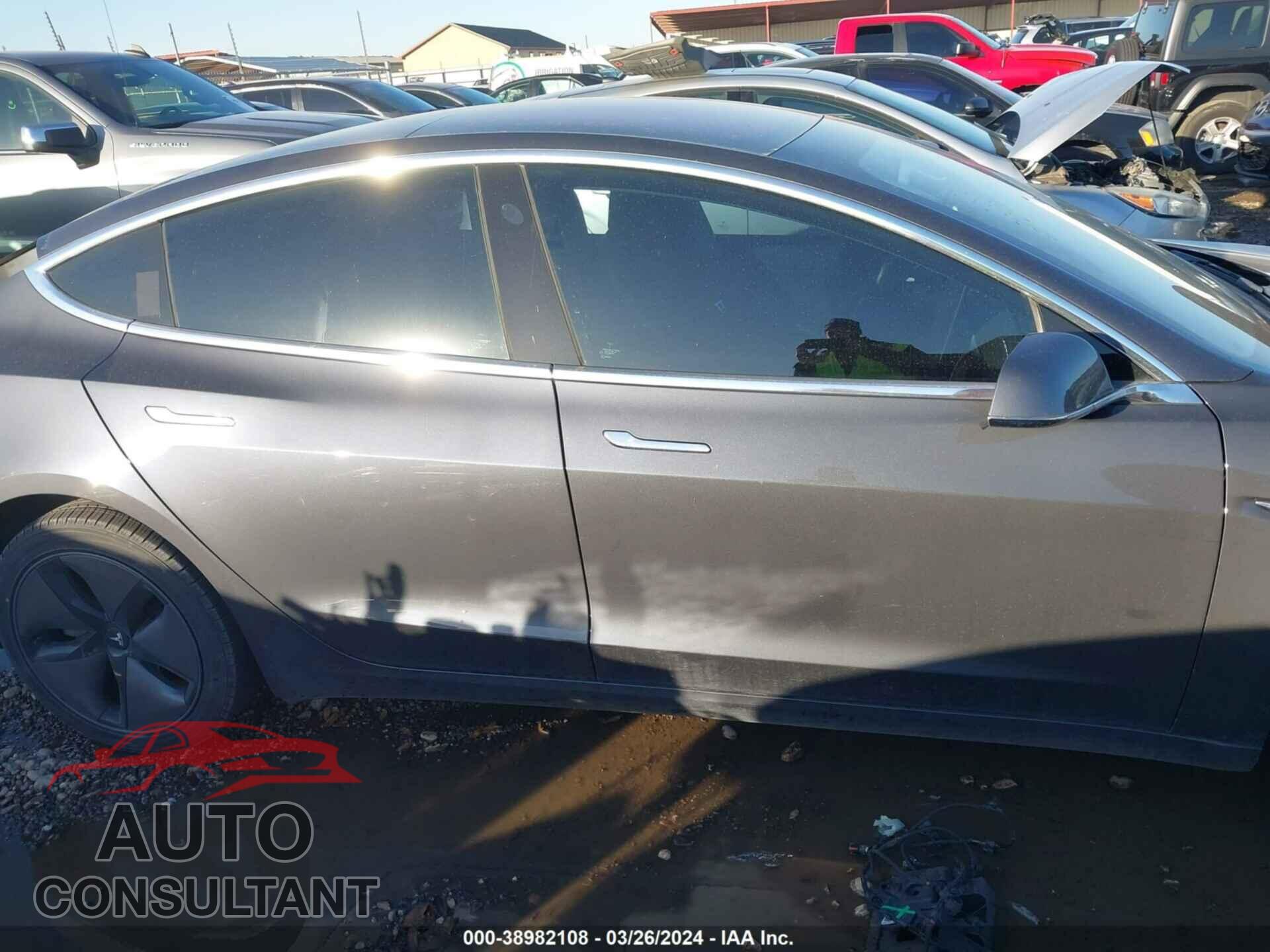 TESLA MODEL 3 2019 - 5YJ3E1EA3KF313506