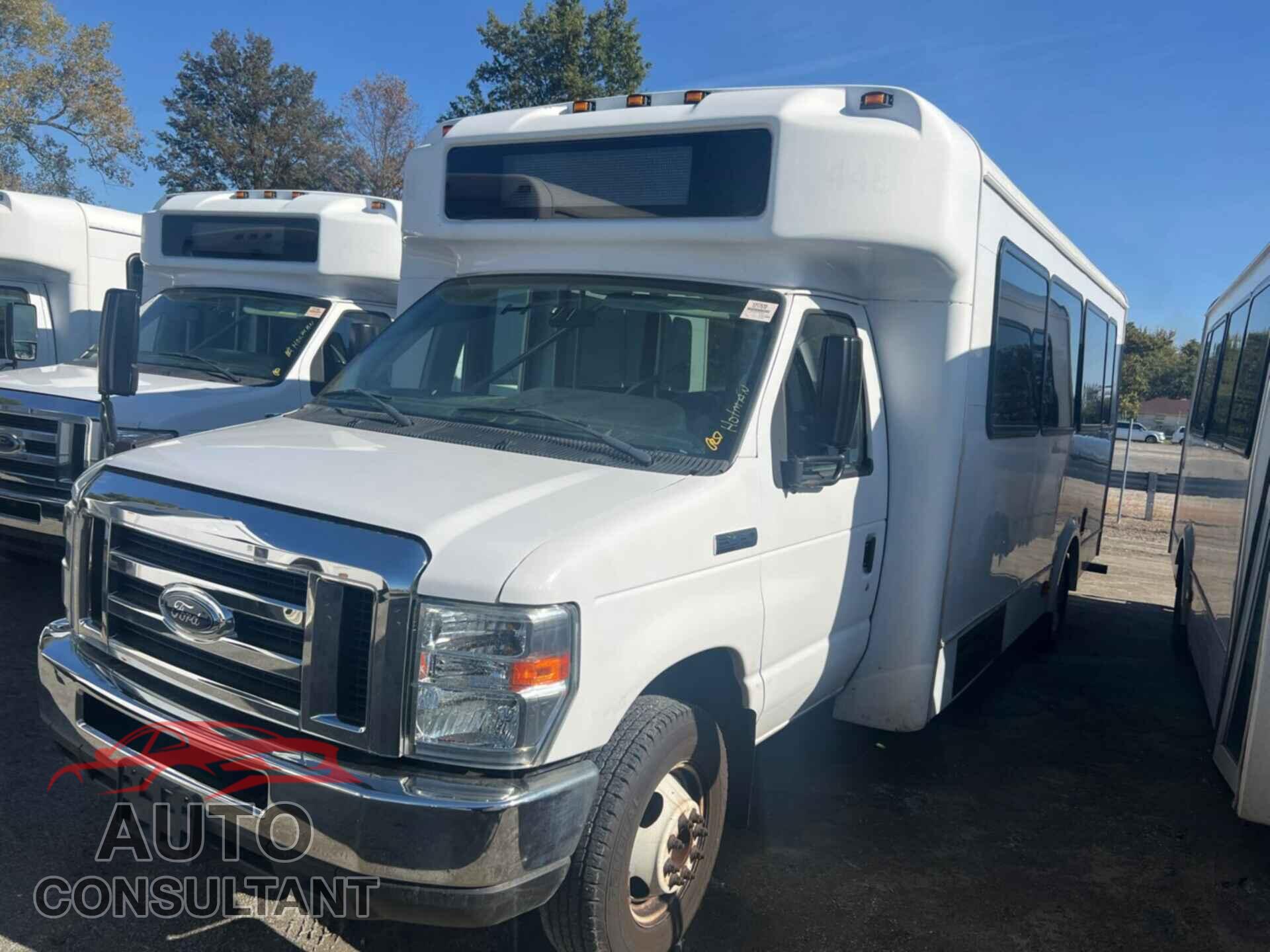 FORD E-450 CUTAWAY 2017 - 1FDFE4FS7HDC32008