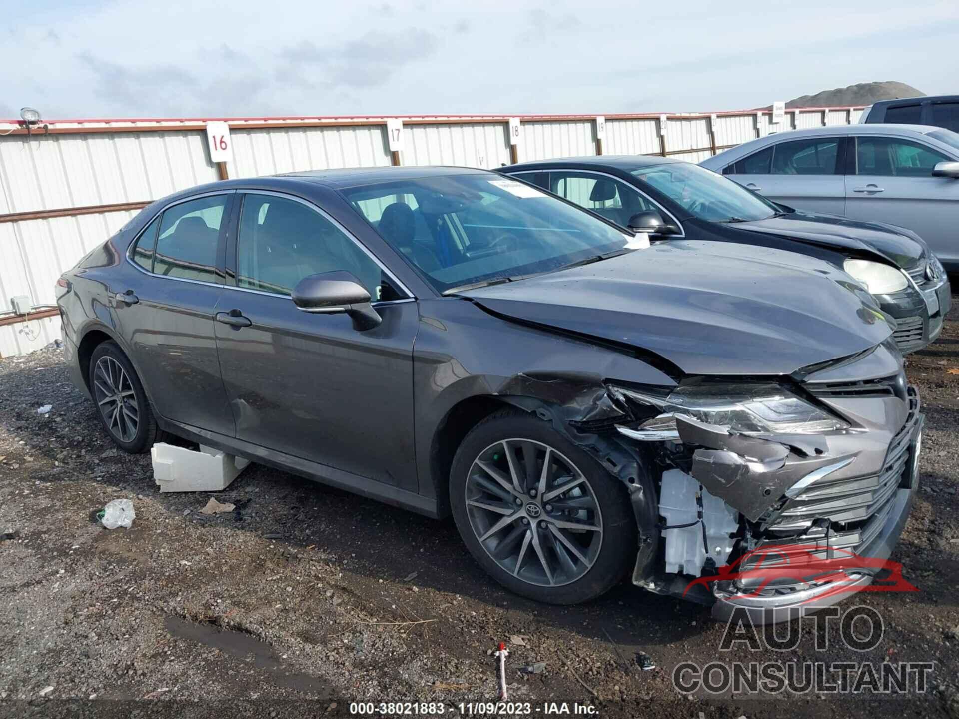 TOYOTA CAMRY 2023 - 4T1F31AK7PU618860
