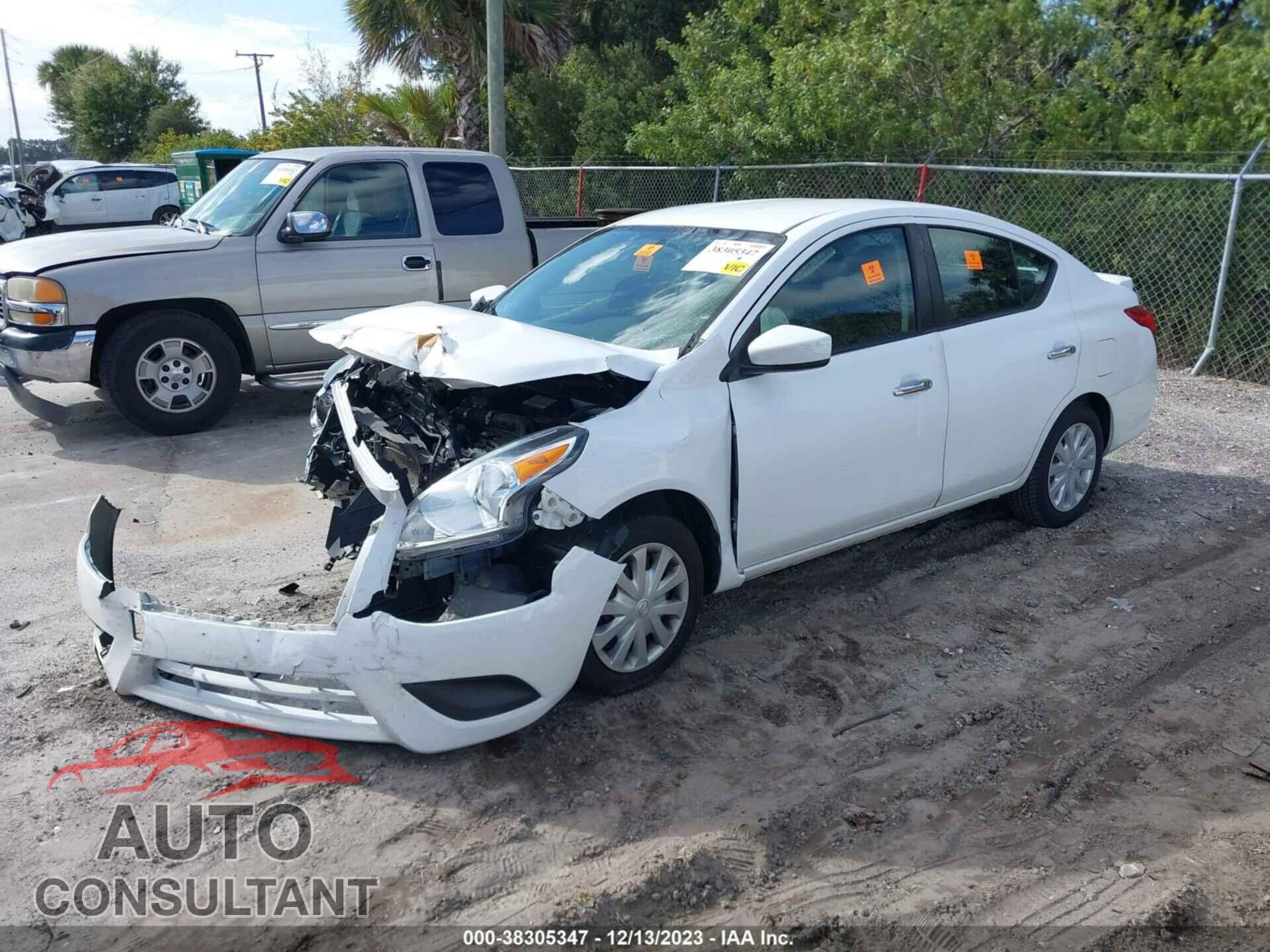 NISSAN VERSA 2019 - 3N1CN7AP2KL848036