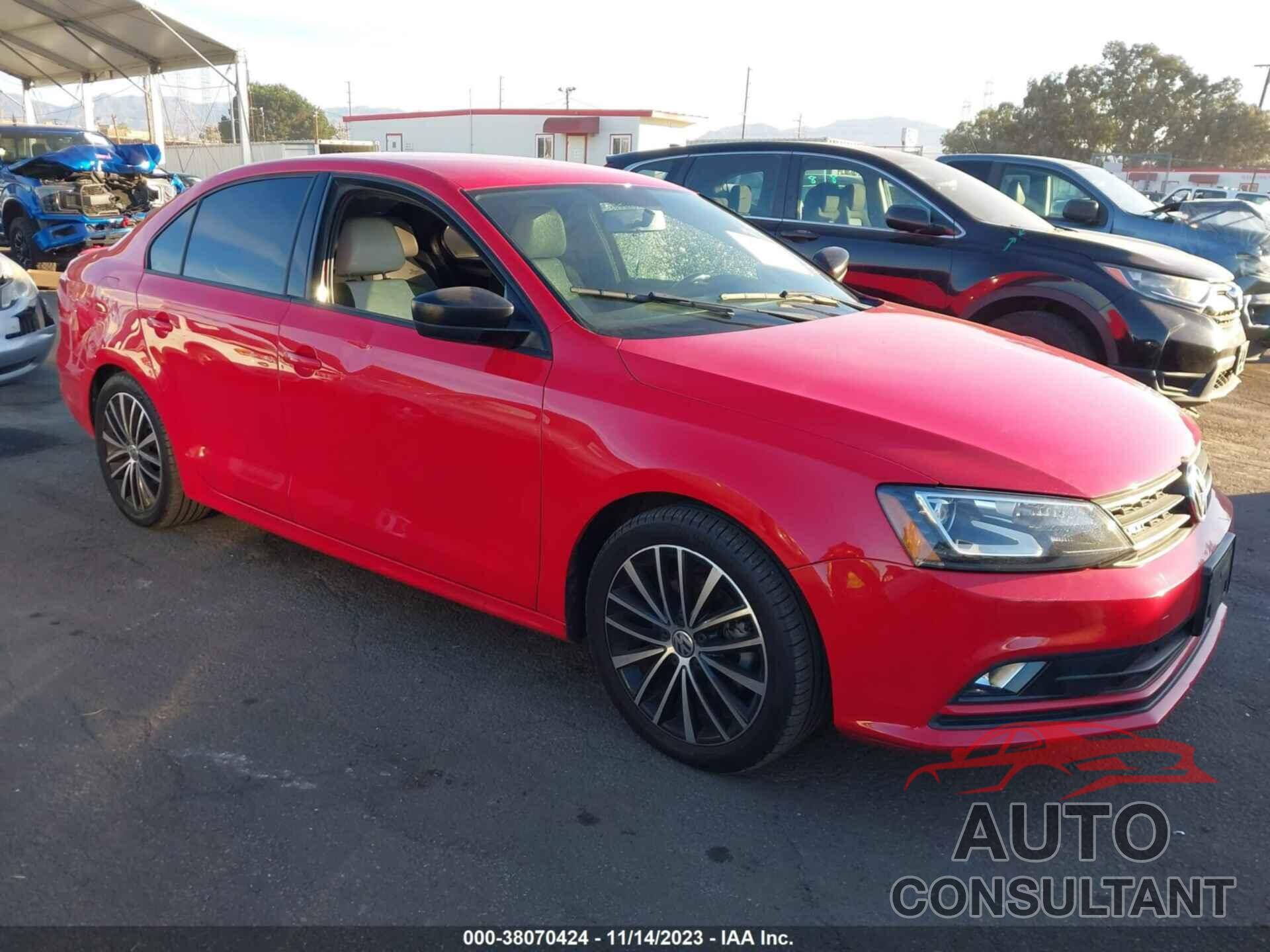 VOLKSWAGEN JETTA 2017 - 3VWD17AJ9HM391864
