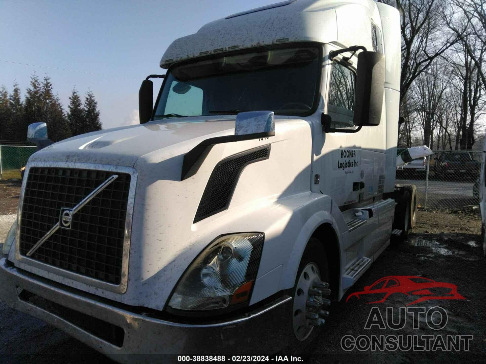 VOLVO VN 2016 - 4V4NC9EH5GN947696