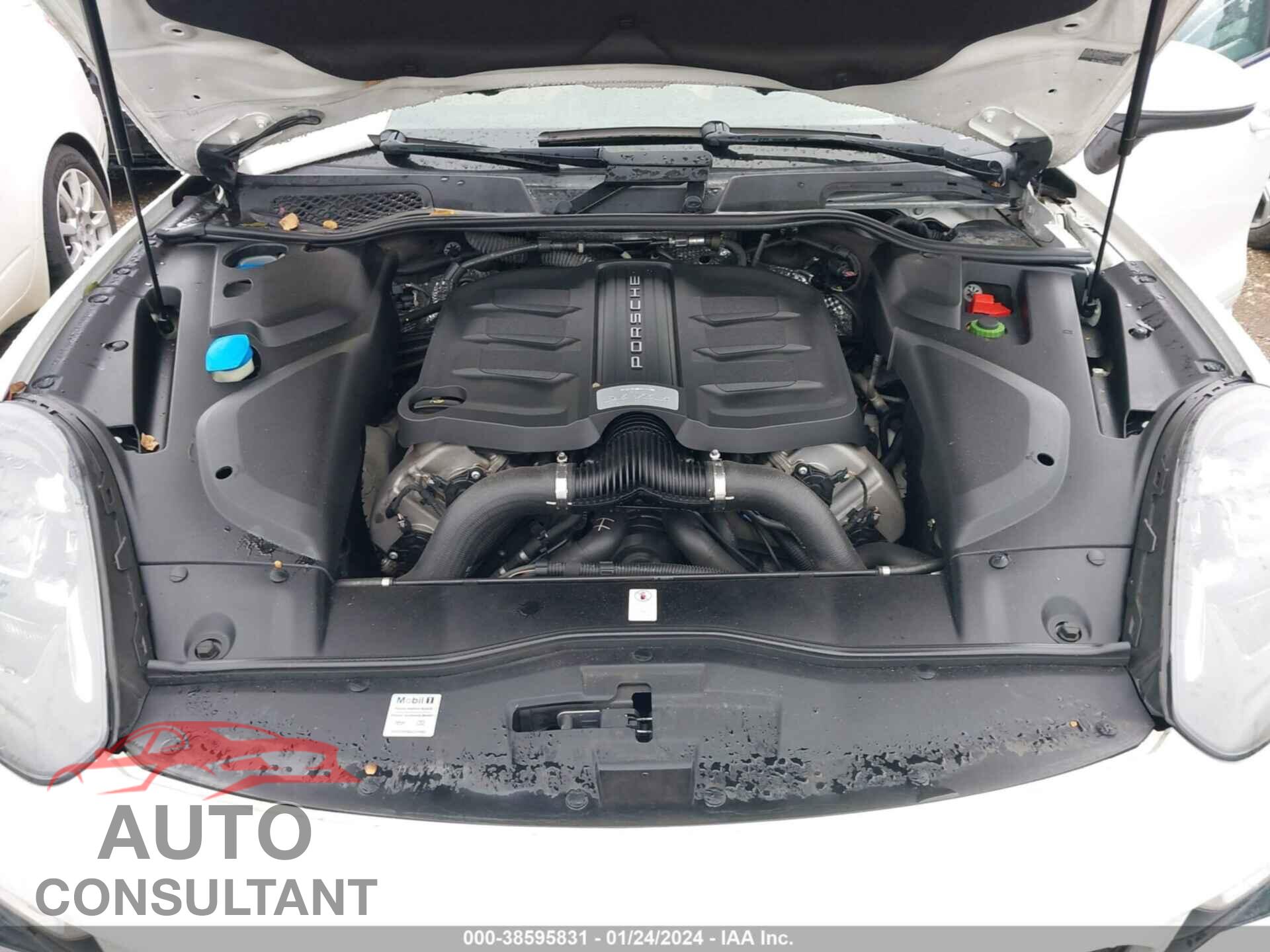 PORSCHE CAYENNE 2017 - WP1AB2A20HLA50805