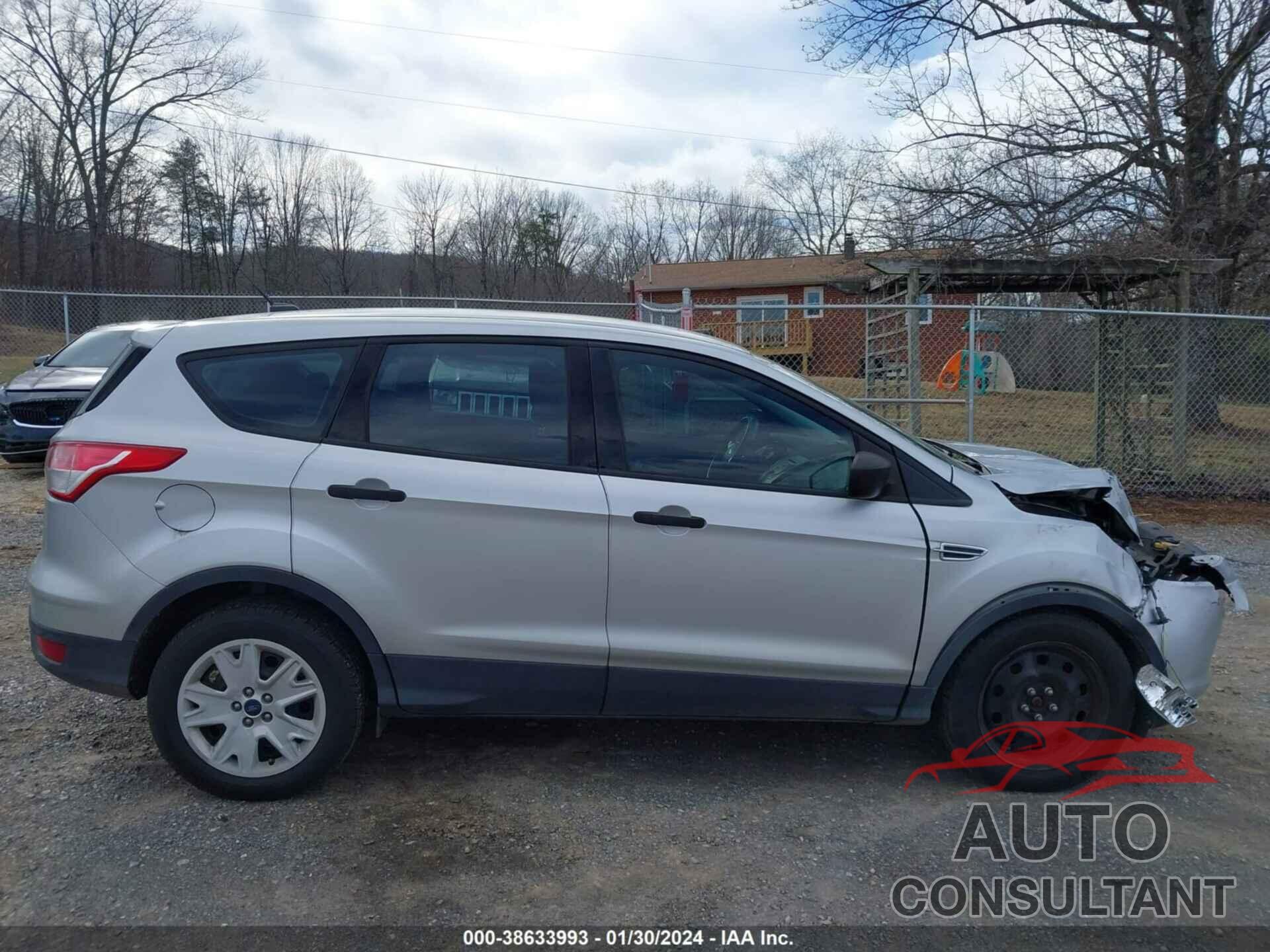 FORD ESCAPE 2016 - 1FMCU0F7XGUA03024