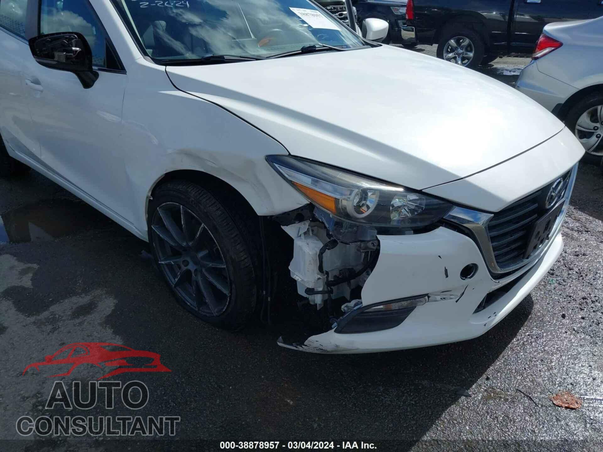 MAZDA MAZDA3 2017 - 3MZBN1L76HM121517