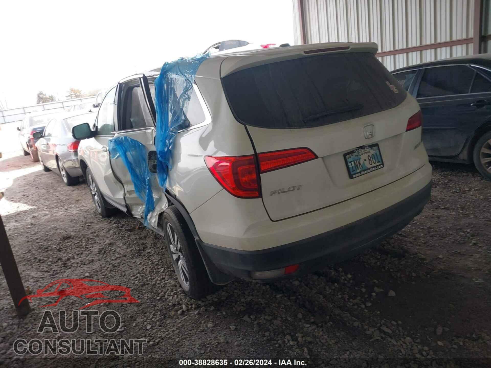 HONDA PILOT 2017 - 5FNYF6H53HB094375