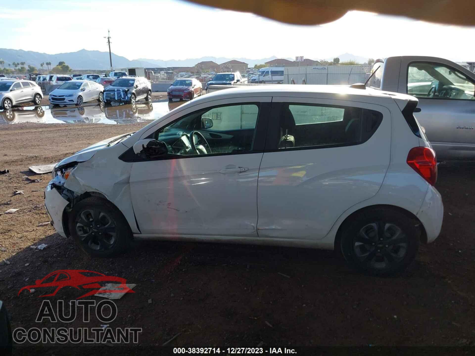 CHEVROLET SPARK 2017 - KL8CD6SA0HC819023